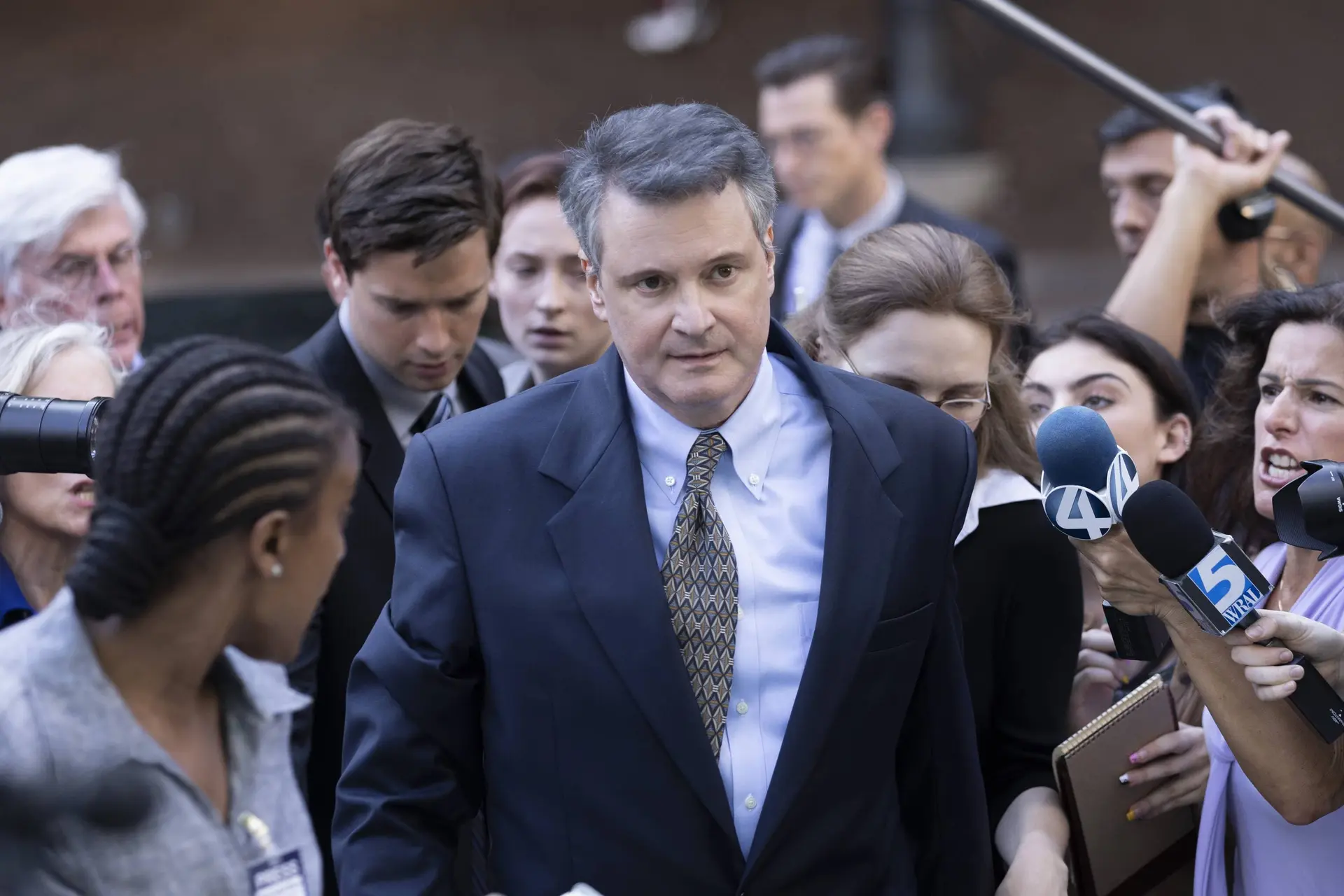 Intense, waargebeurde miniserie met Colin Firth neemt Netflix volledig over