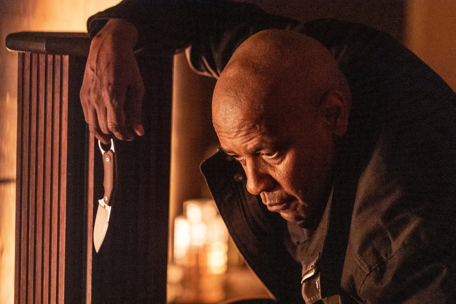 Netflix schuift veelbelovende thriller met Denzel Washington door naar 2027