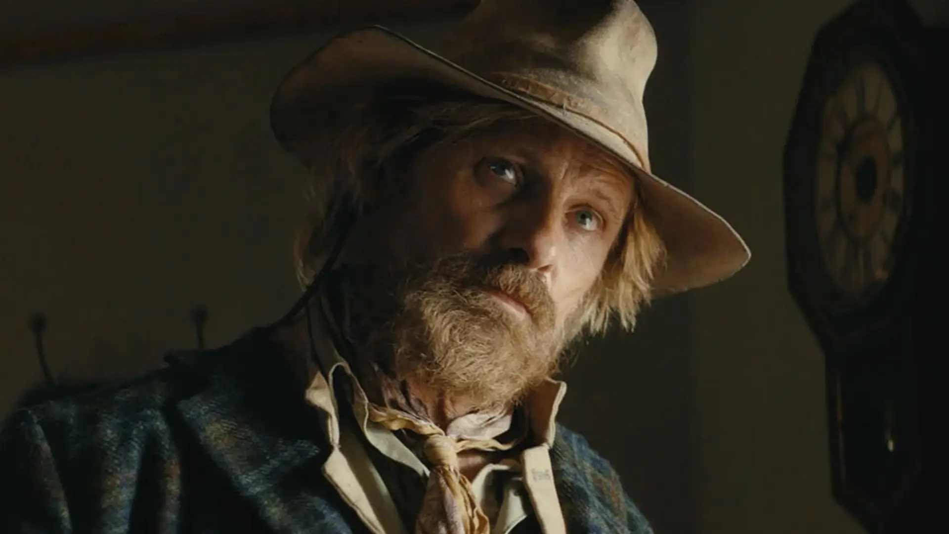 Lord of the Rings-ster Viggo Mortesen schittert in eerste trailer van 'The Dead Don't Hurt'