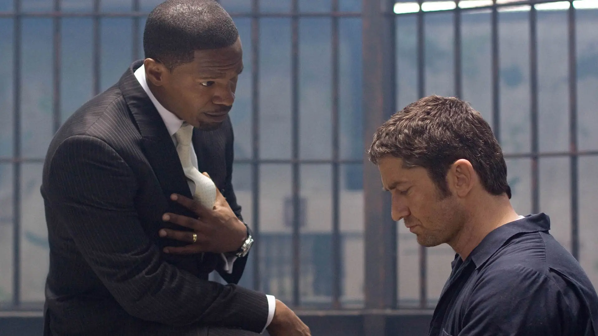 Steengoede actie-classic met Gerard Butler en Jamie Foxx nu te zien op Netflix