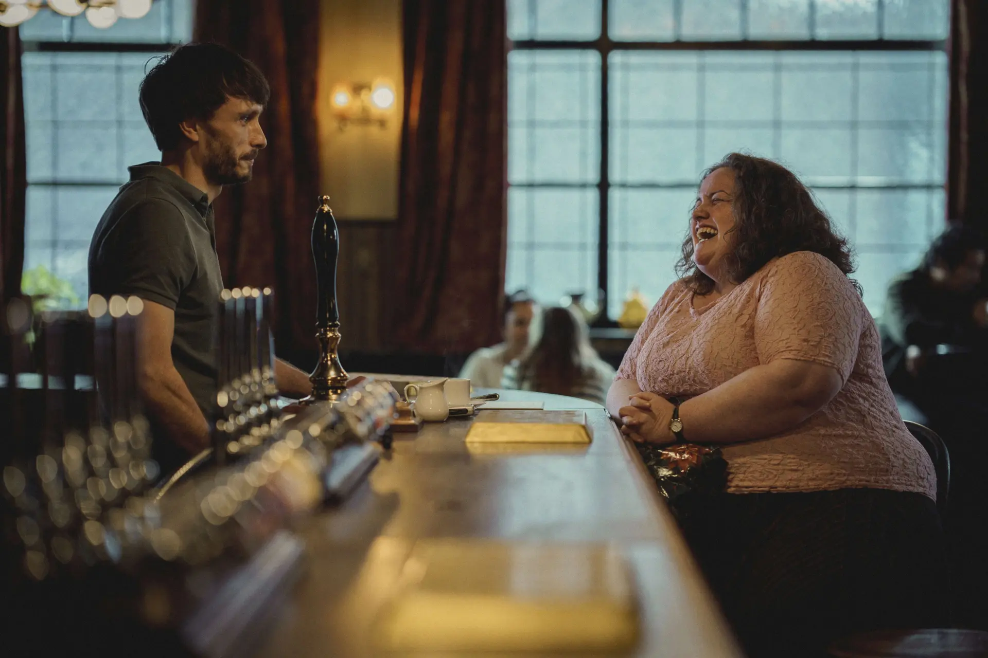 De échte Martha geeft interview en sleept Netflix en 'Baby Reindeer'-makers voor de rechter