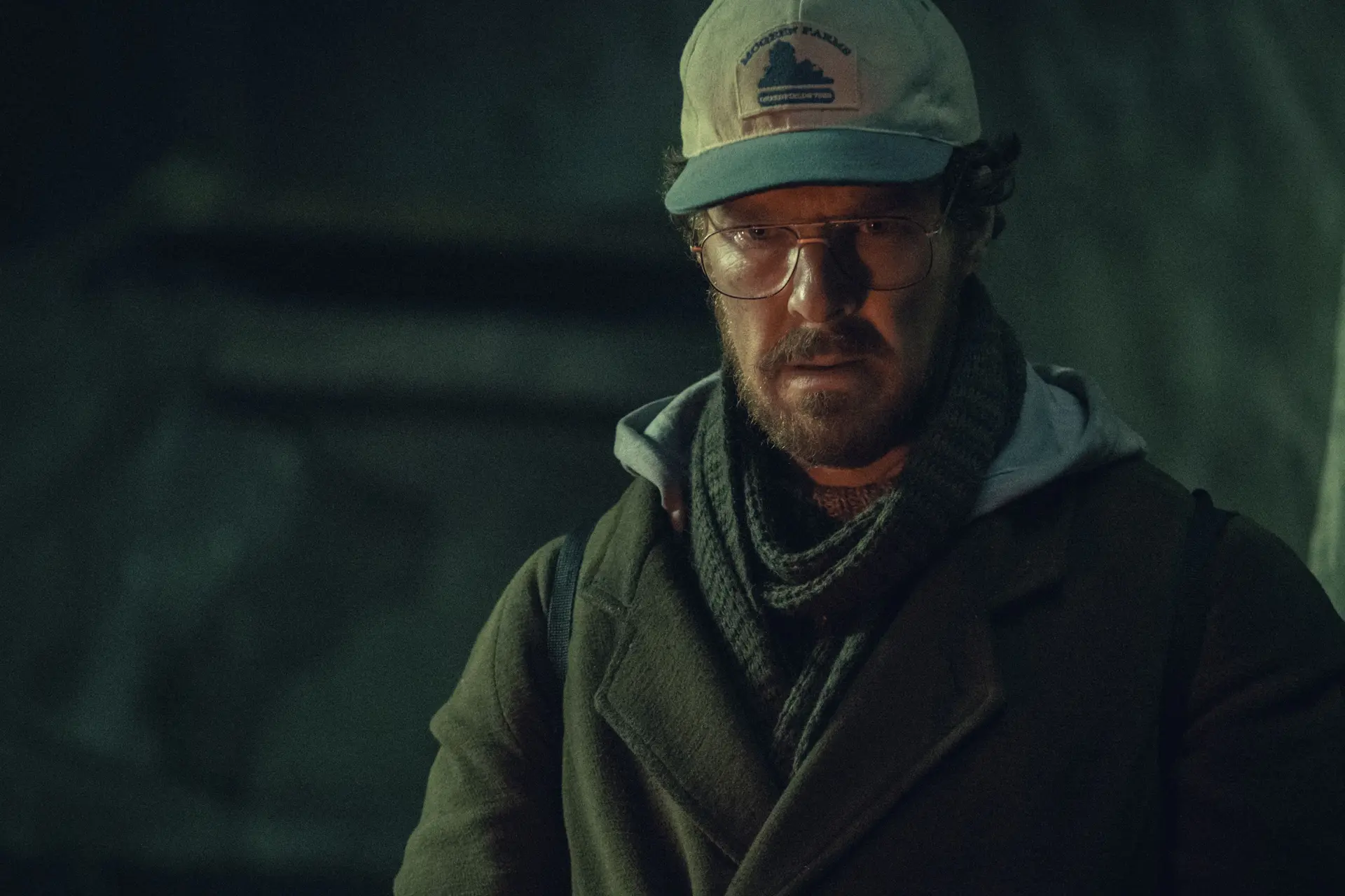 Recensie: 'Eric' - Duistere misdaadserie met een monsterlijk goede Benedict Cumberbatch