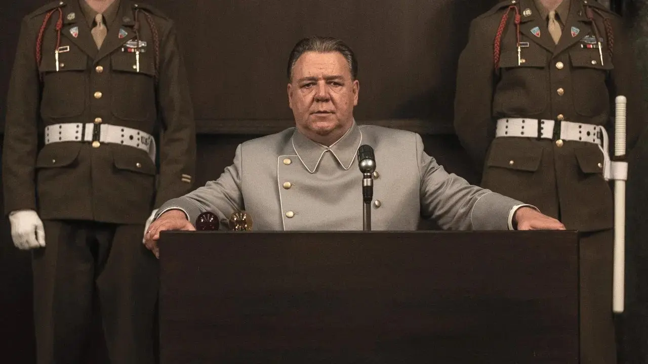 Eerste beelden van WOII-film 'Nuremberg' met Russell Crowe en Rami Malek onthuld