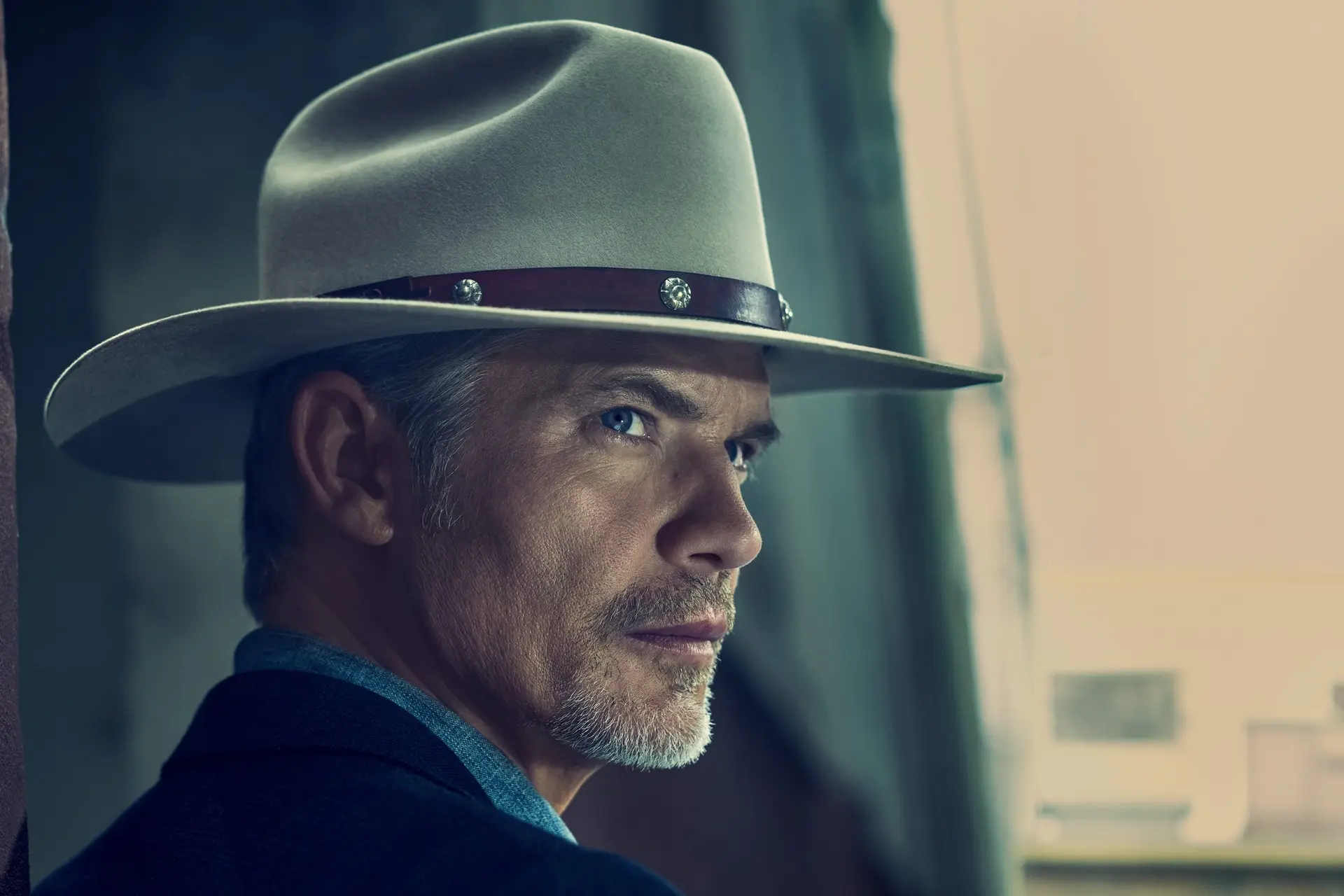 Deze steengoede Western-serie met Timothy Olyphant is een absolute binge-topper