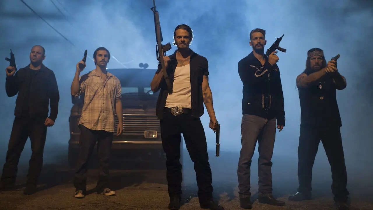 Bikkelharde verborgen true crime-parel met Willem Dafoe en Neal McDonough nu te zien op Netflix