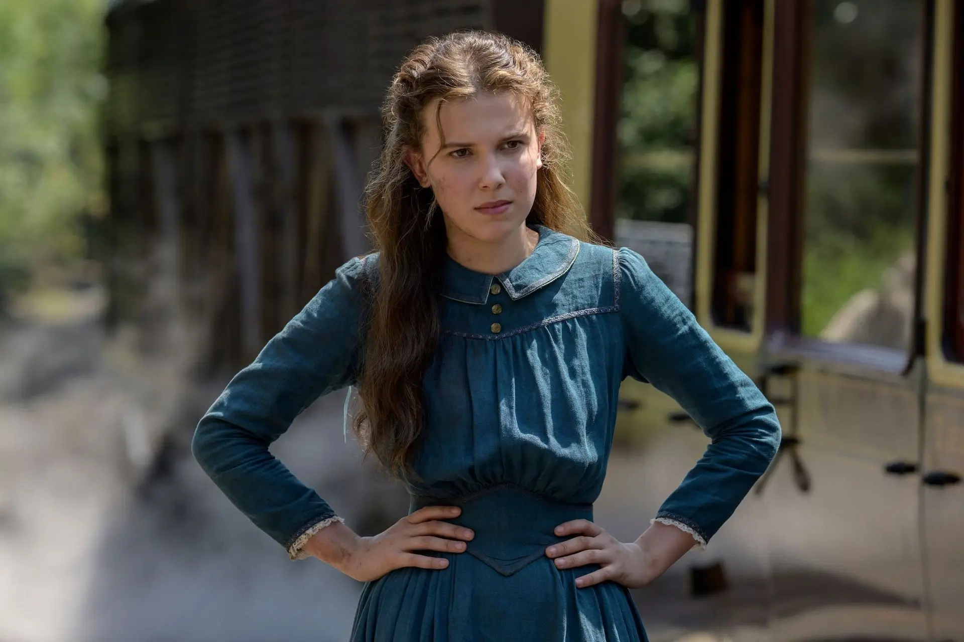 Camera's draaien voor 'Enola Holmes 3' met Millie Bobby Brown én Henry Cavill