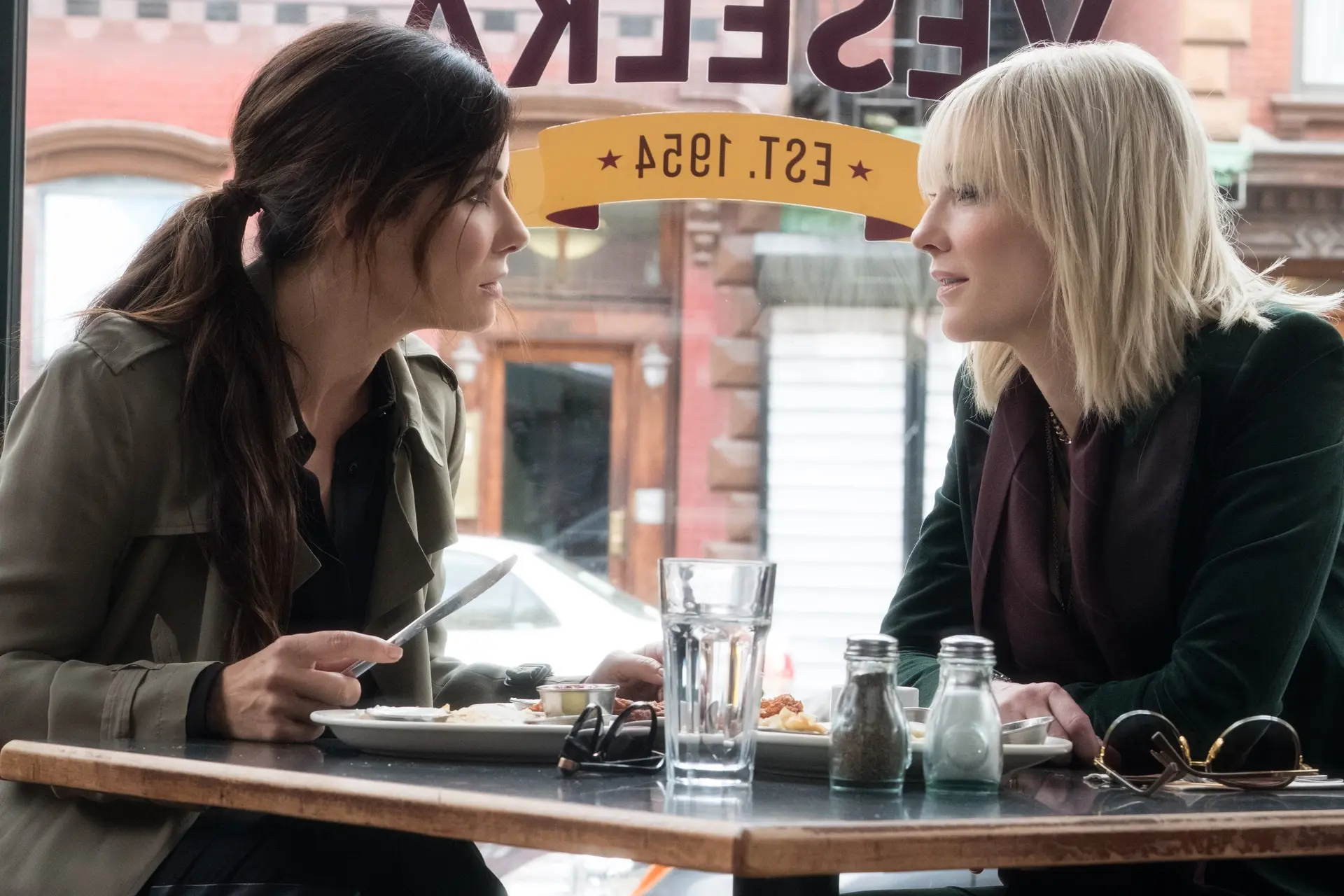 Vrouwelijke spin-off van iconische heist-reeks vanaf vandaag te zien op Netflix