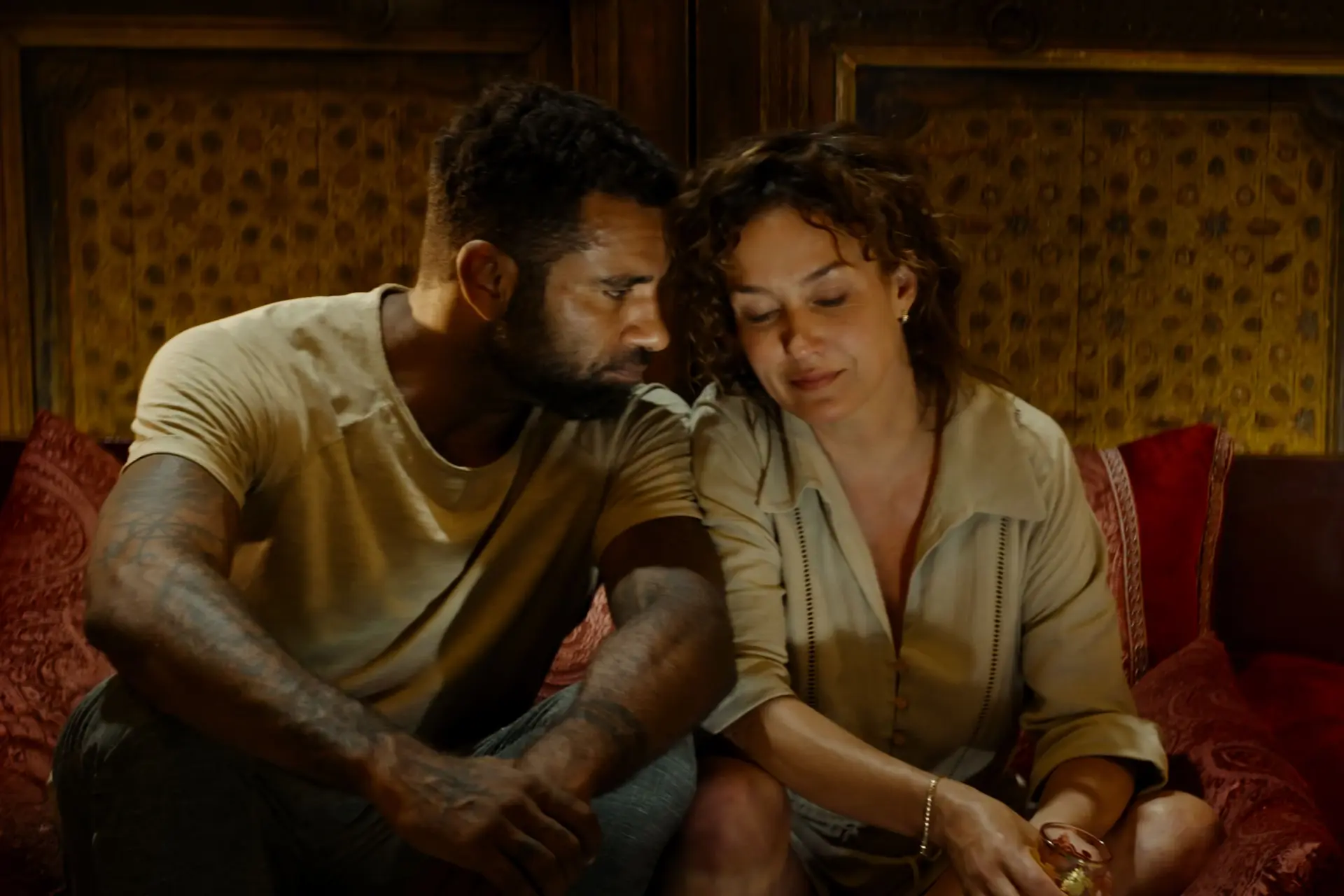 Nieuwe Nederlandse dramafilm met Katja Schuurman is een enorme hit op Netflix: "Zo mooi!"