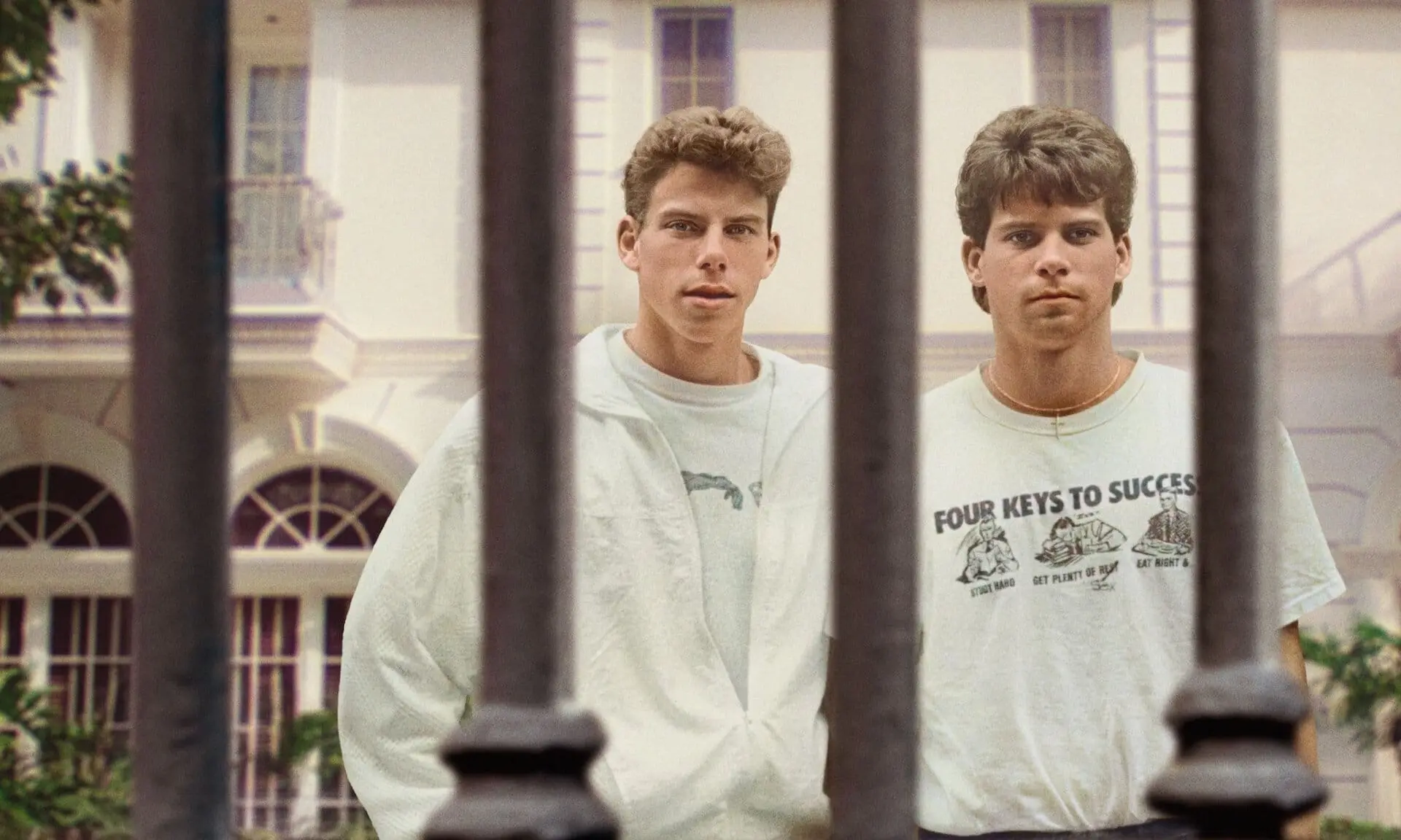 Lyle en Erik Menendez delen hun kant van het verhaal in gloednieuwe Netflix-documentaire