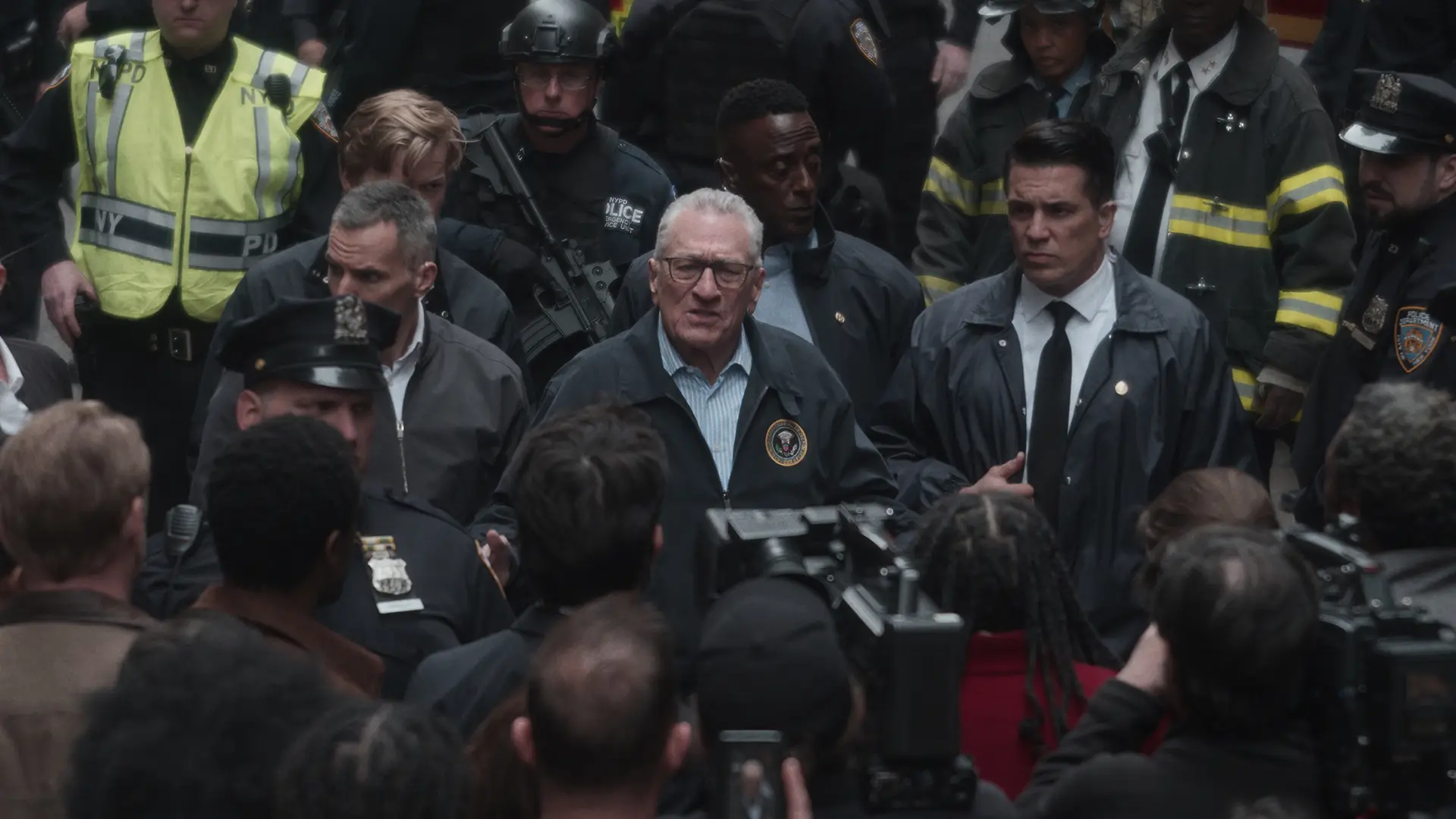 Robert De Niro schittert als voormalig president in de nieuwe Netflix-thrillerserie 'Zero Day'