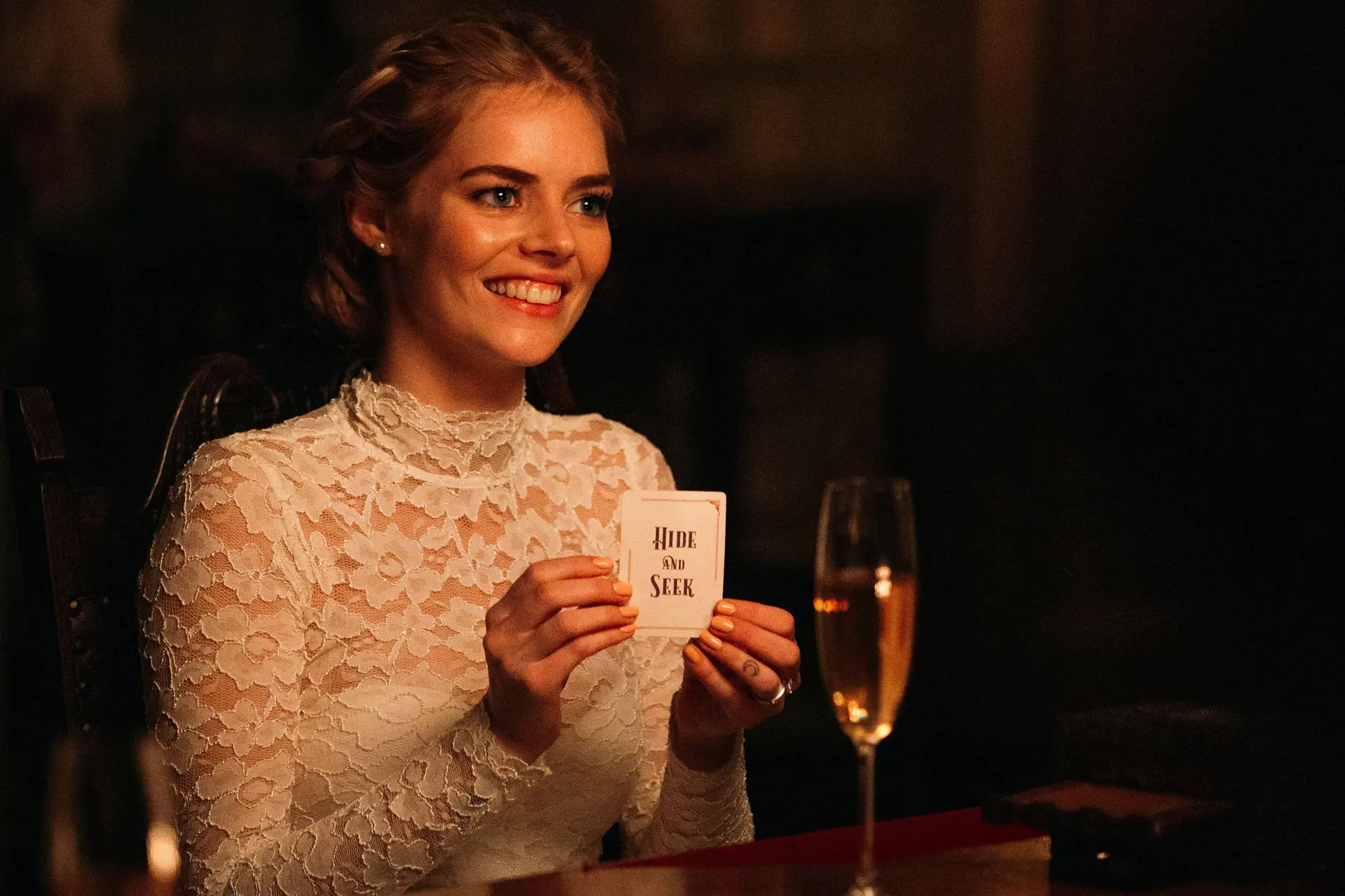 Donker-komische horrorfilm met Samara Weaving maakt vandaag z’n debuut op Netflix