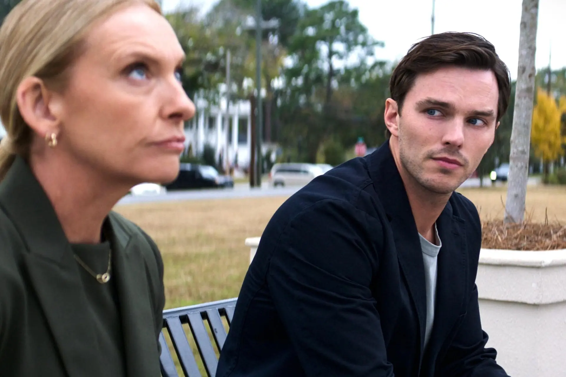 Netflix-kijkers zijn vol lof over spannende thriller met Nicolas Hoult: "geweldig!"