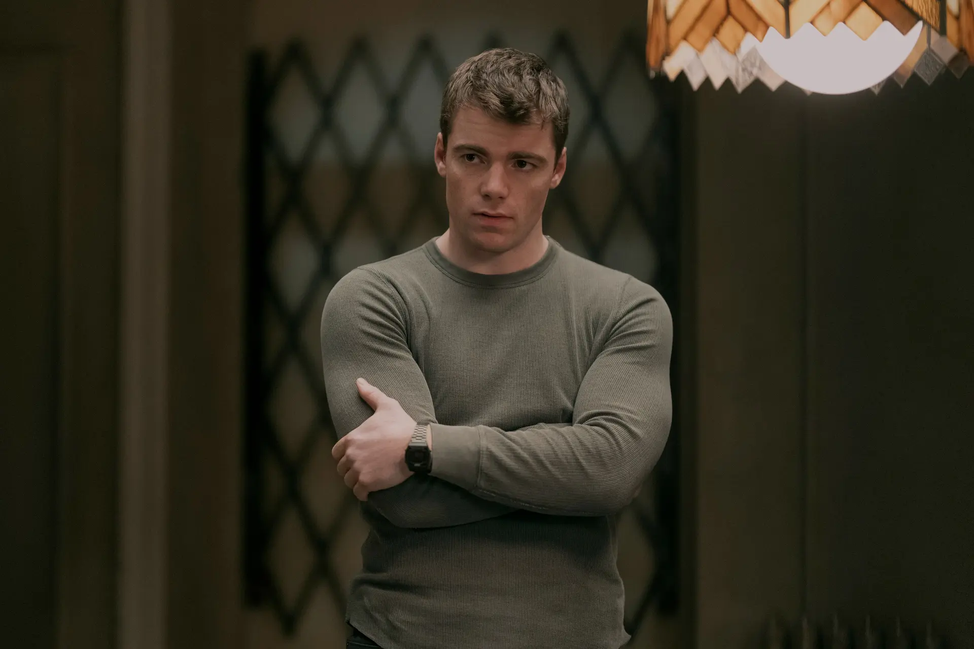 Netflix onthult officiële trailer van tweede seizoen 'The Night Agent' met Gabriel Basso