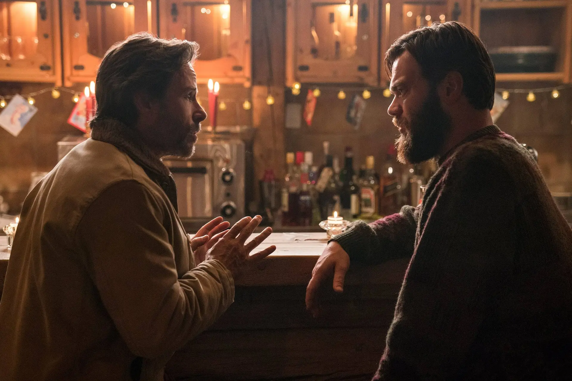 Mysterieuze Netflix-serie met Guy Pearce maakt indruk op abonnees: "Geweldig!"