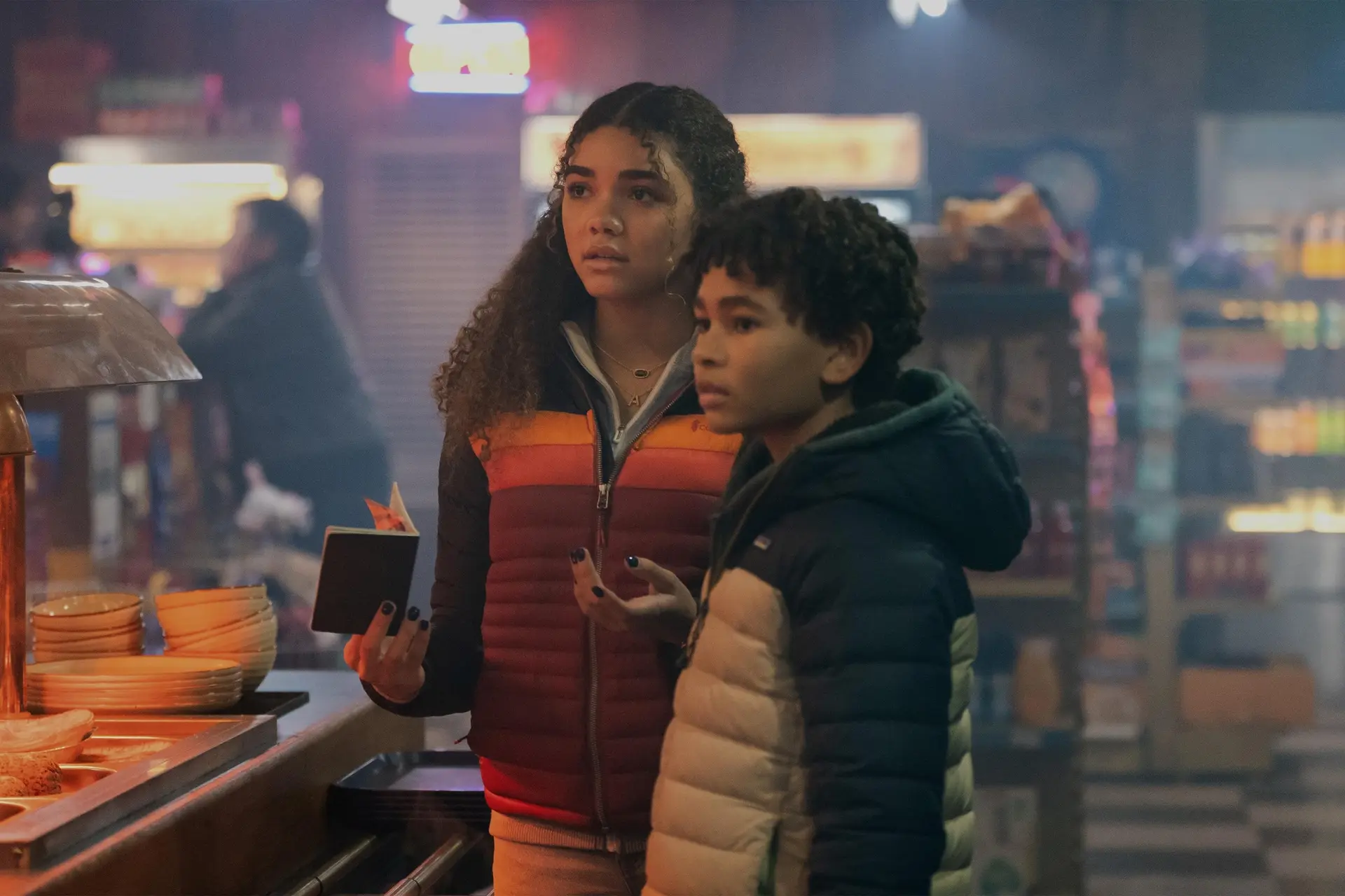 Meningen sterk verdeeld over nieuwe Netflix-actiefilm: "Voelt alsof dit door AI is gemaakt!"
