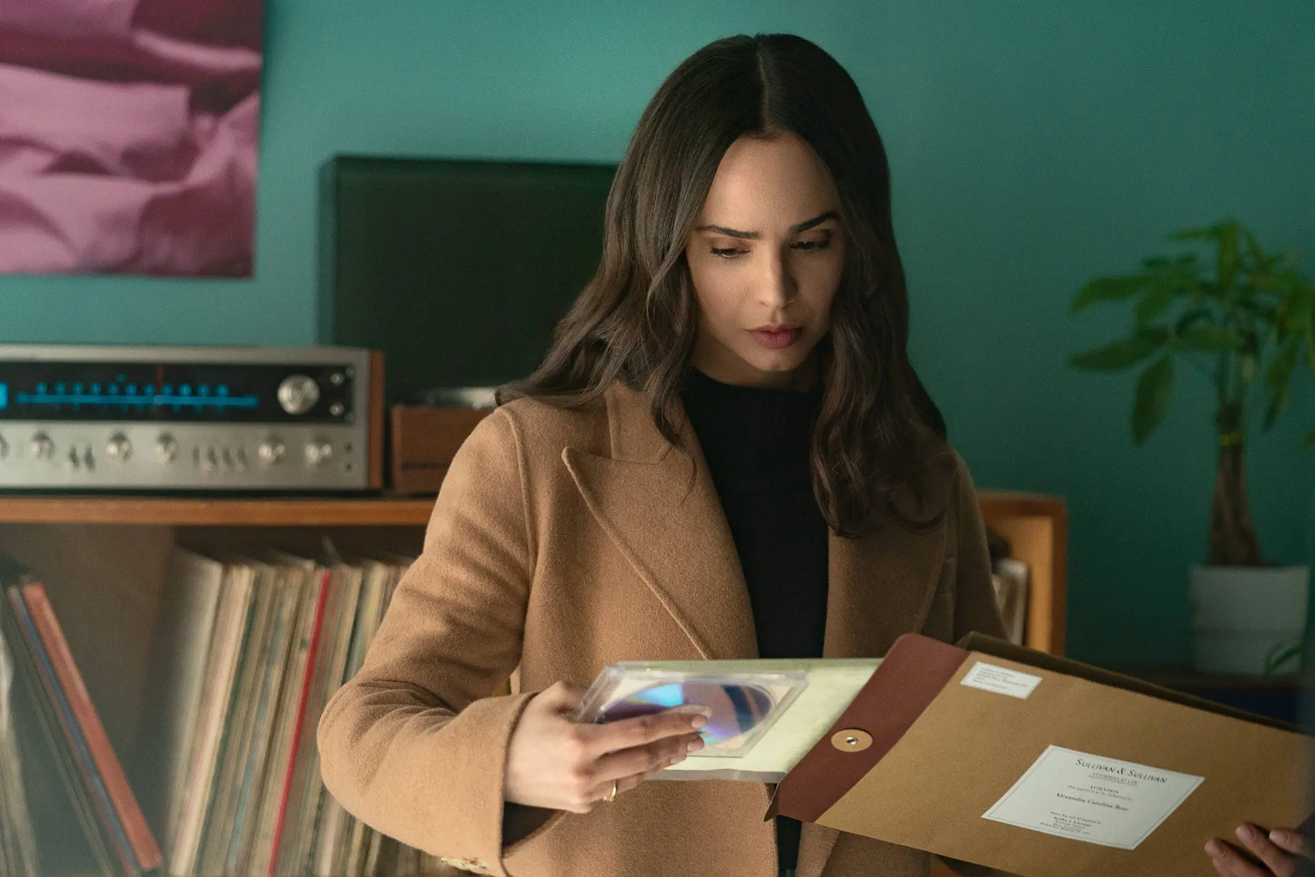 Sofia Carson werkt haar bucketlist af in ontroerende nieuwe Netflix-film 'The Life List'