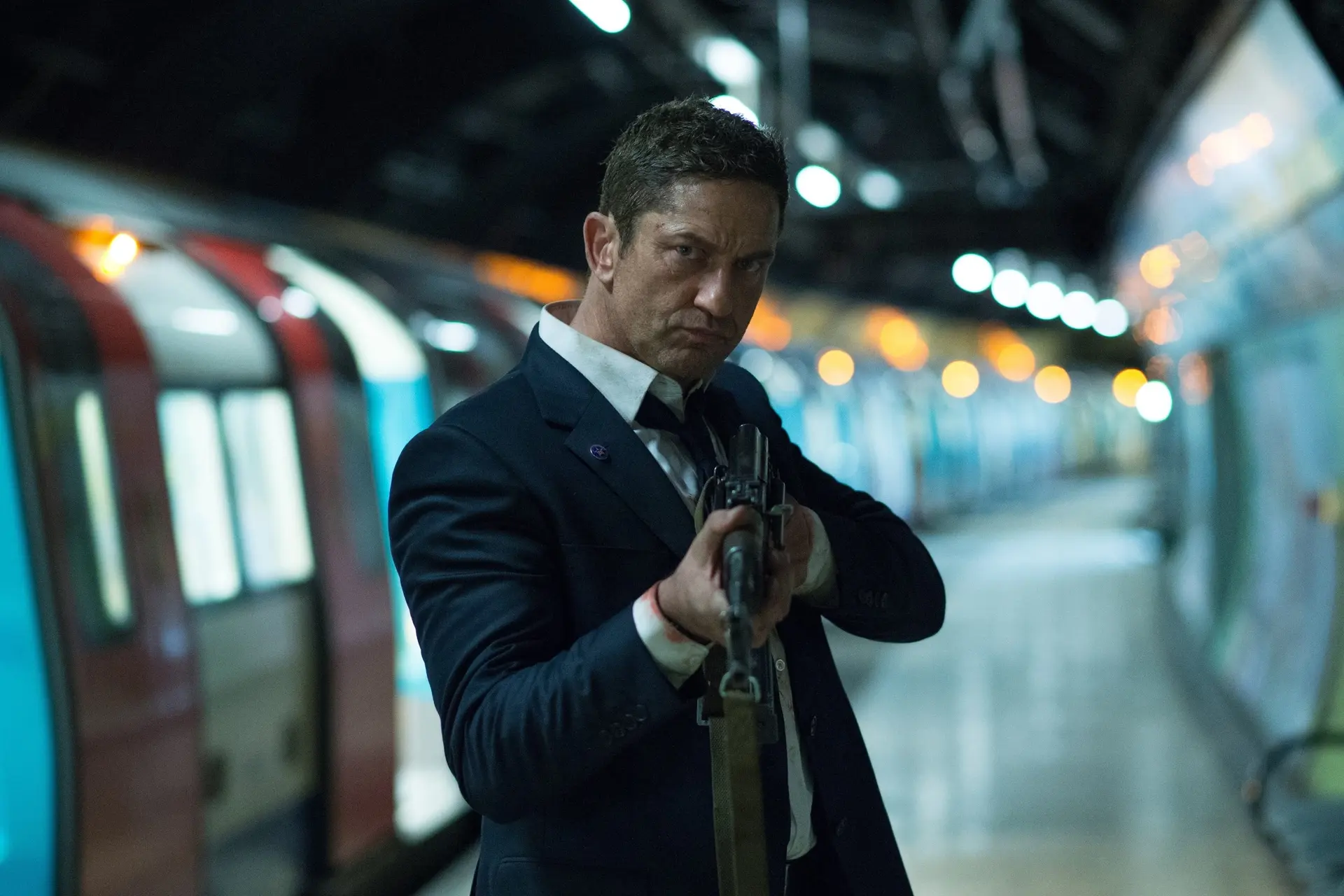 Keiharde actiefilm met Gerard Butler en Aaron Eckhart vanaf vandaag te zien op Netflix