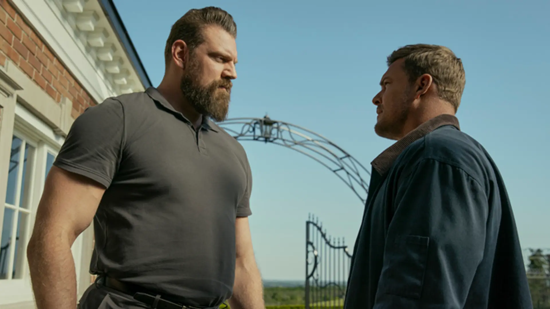 Olivier Richters speelt een imposante crimineel in seizoen 3 van Prime Video-serie 'Reacher'