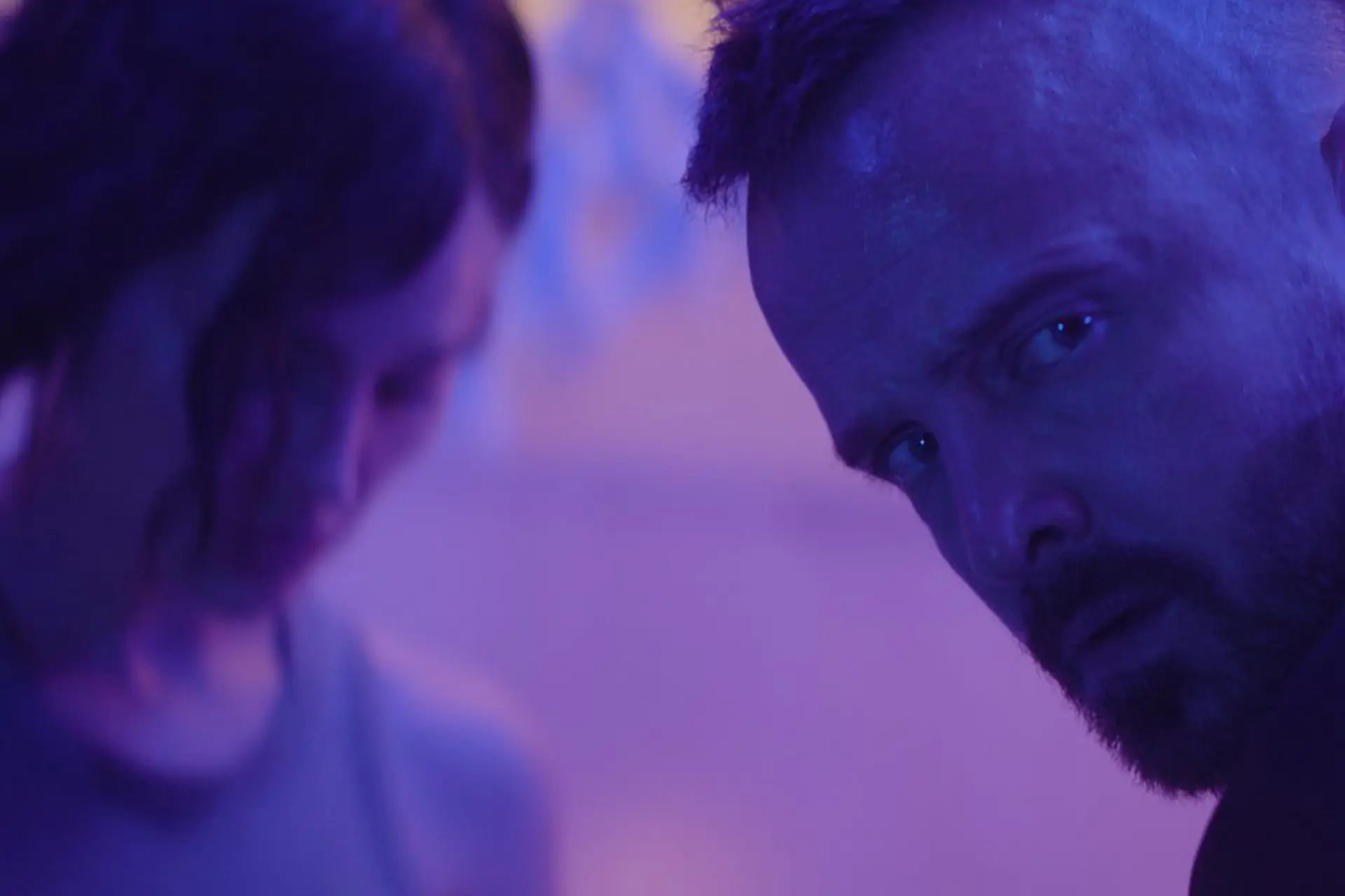 Nieuwe sci-fi-horrorfilm 'Ash' met Aaron Paul binnenkort te streamen
