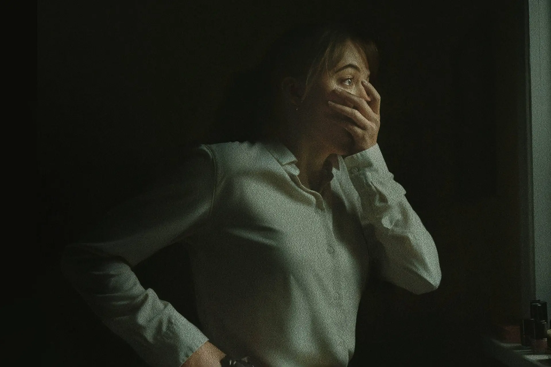 Horrorhit 'Longlegs' met Maika Monroe en Nicolas Cage vanaf vandaag te streamen