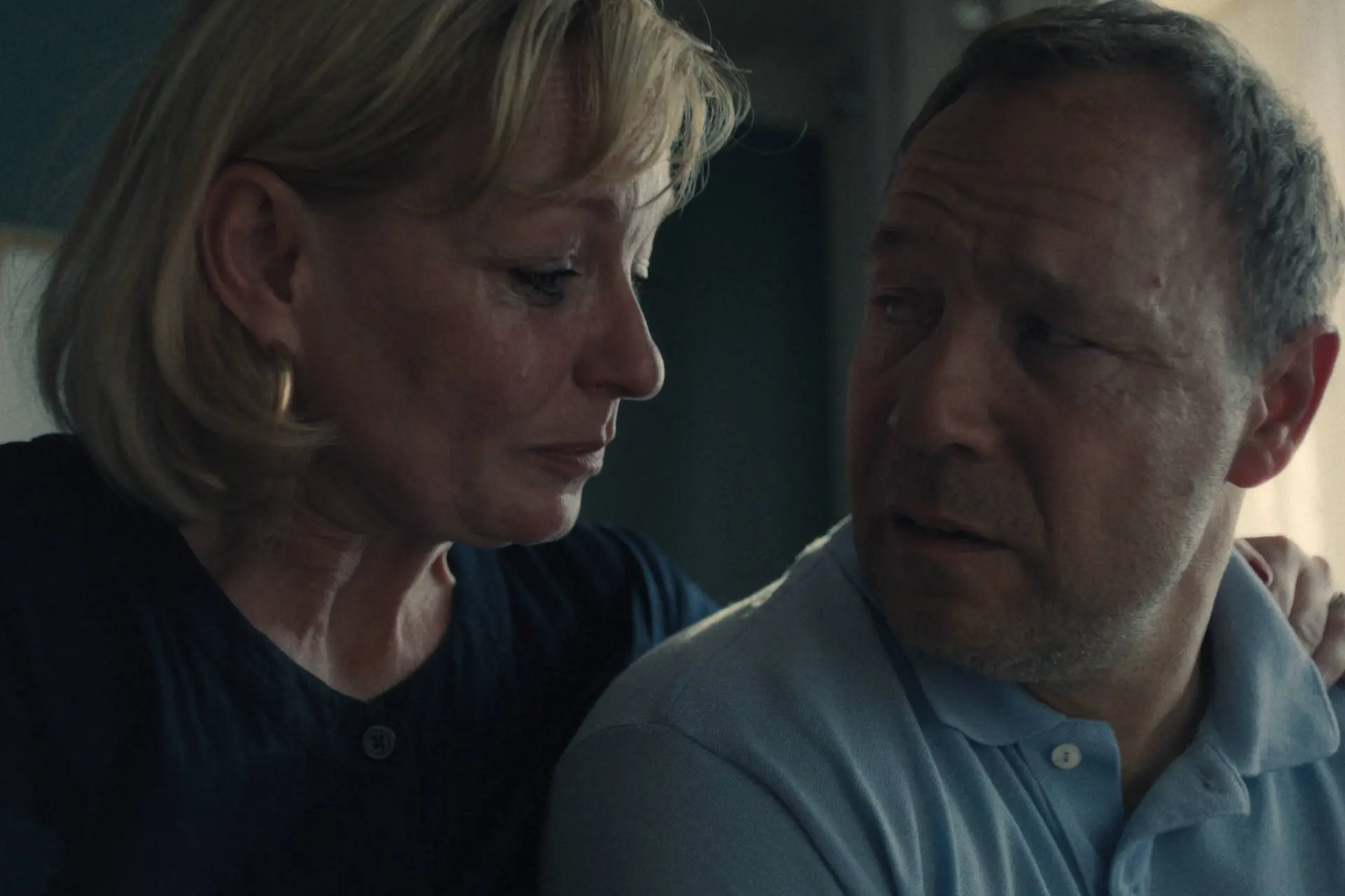 IJzersterke thriller met Stephen Graham nu te zien op Netflix: “een hoogtepunt dit seriejaar!”