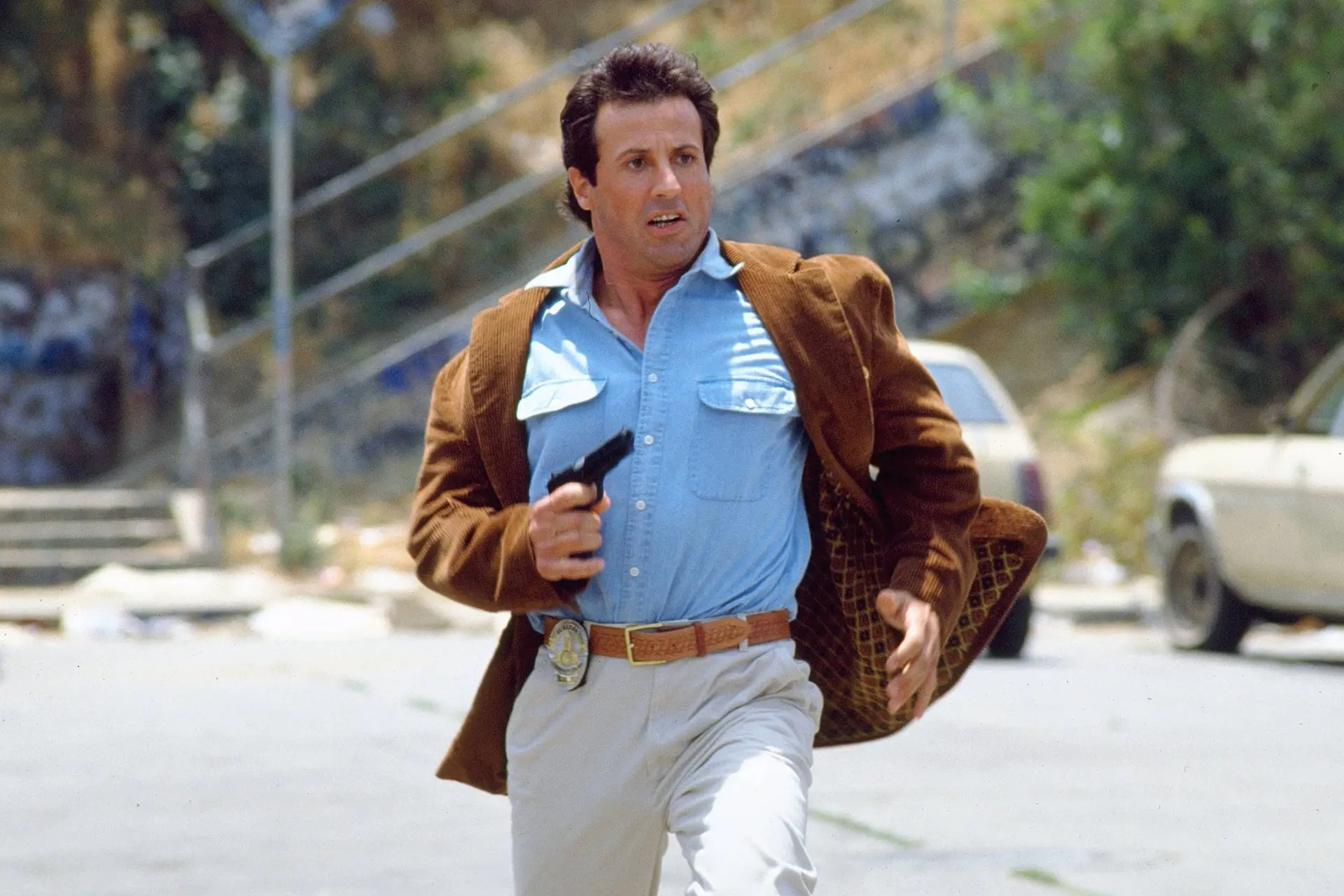 Hoe Arnold Schwarzenegger Sylvester Stallone in een rampzalige jaren 90-film luisde