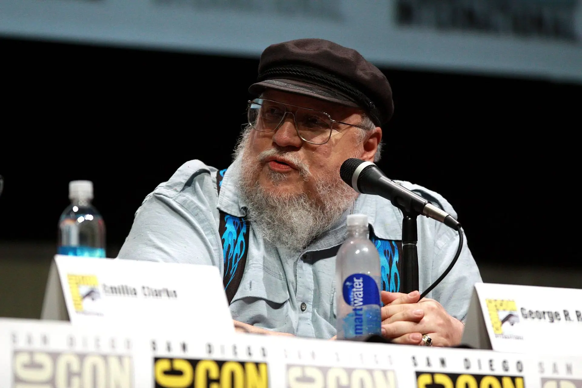 George R.R. Martin geeft bescheiden update over 'The Winds of Winter': "Vloek van mijn leven!"