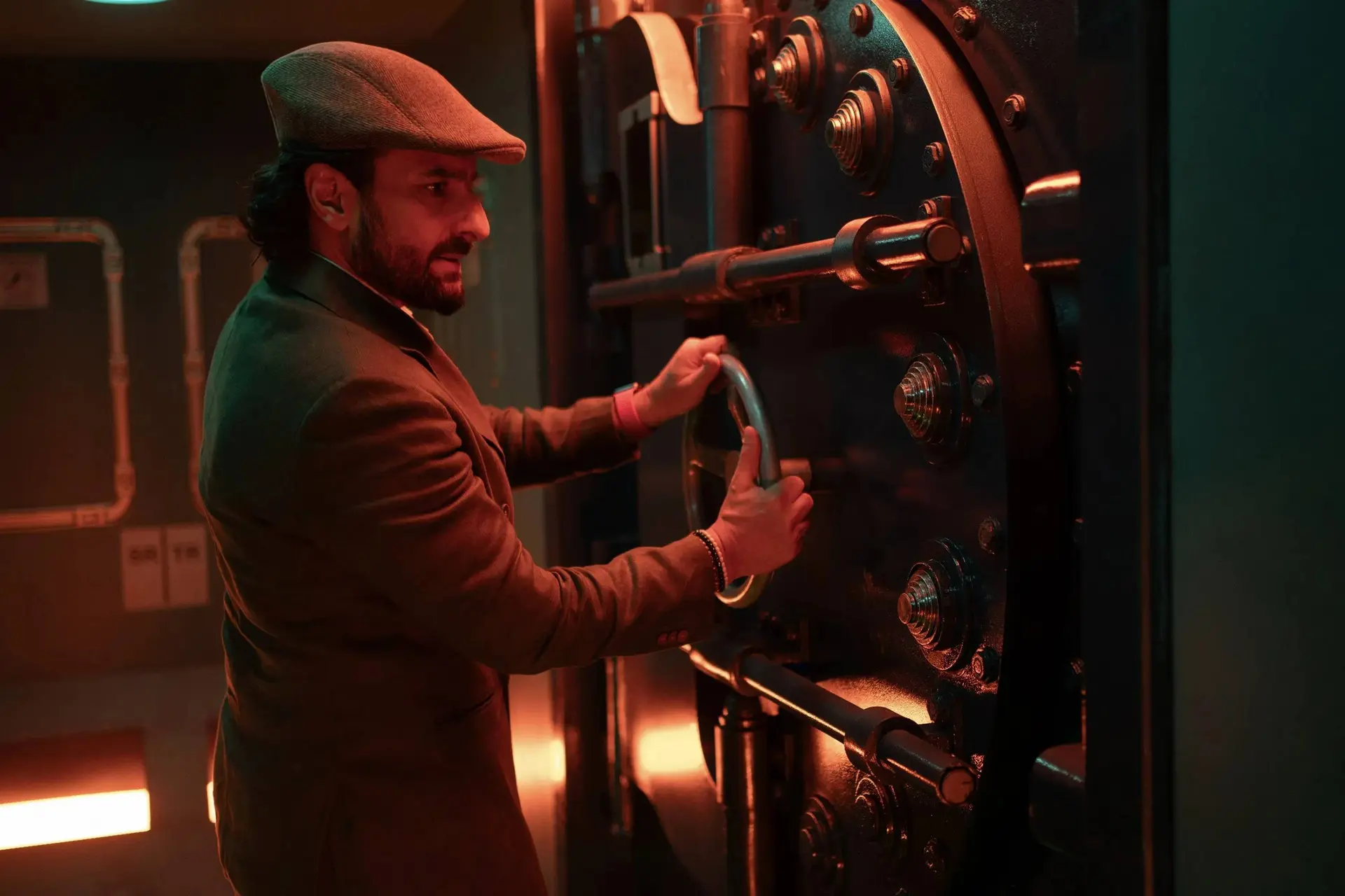 Knotsgekke heist-thriller uit India scoort onverwacht hoge ogen op Netflix