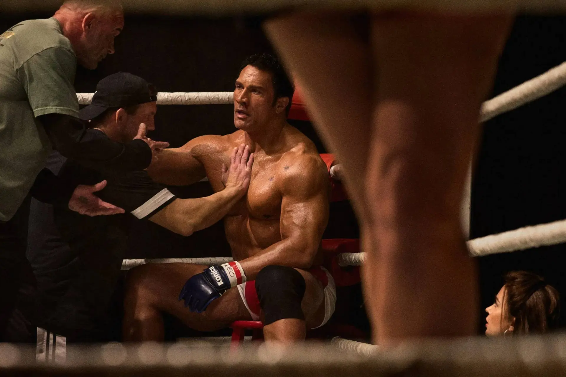 Dwayne Johnson schittert als Mark Kerr in indrukwekkende trailer van 'The Smashing Machine'