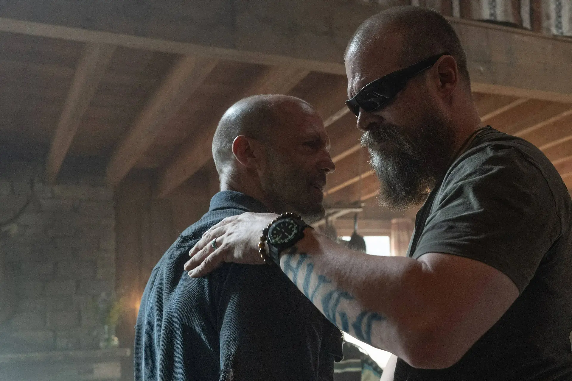 Keiharde actieknaller 'A Working Man' met Jason Statham en David Harbour nu te streamen