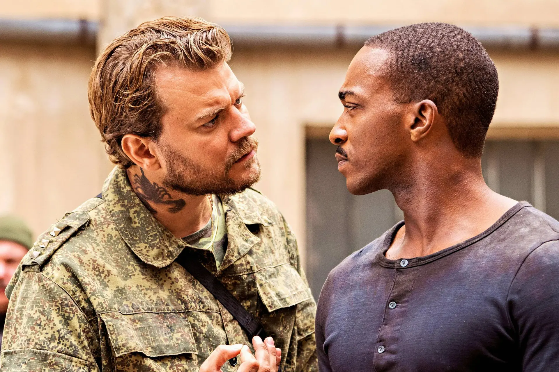 AI, drones en oorlog: Netflix-actiefilm met Anthony Mackie voelt ineens akelig herkenbaar