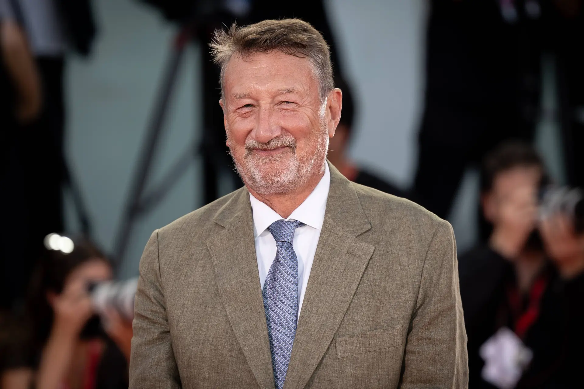 'Peaky Blinders'-maker Steven Knight schrijft scenario voor nieuwe James Bond-film