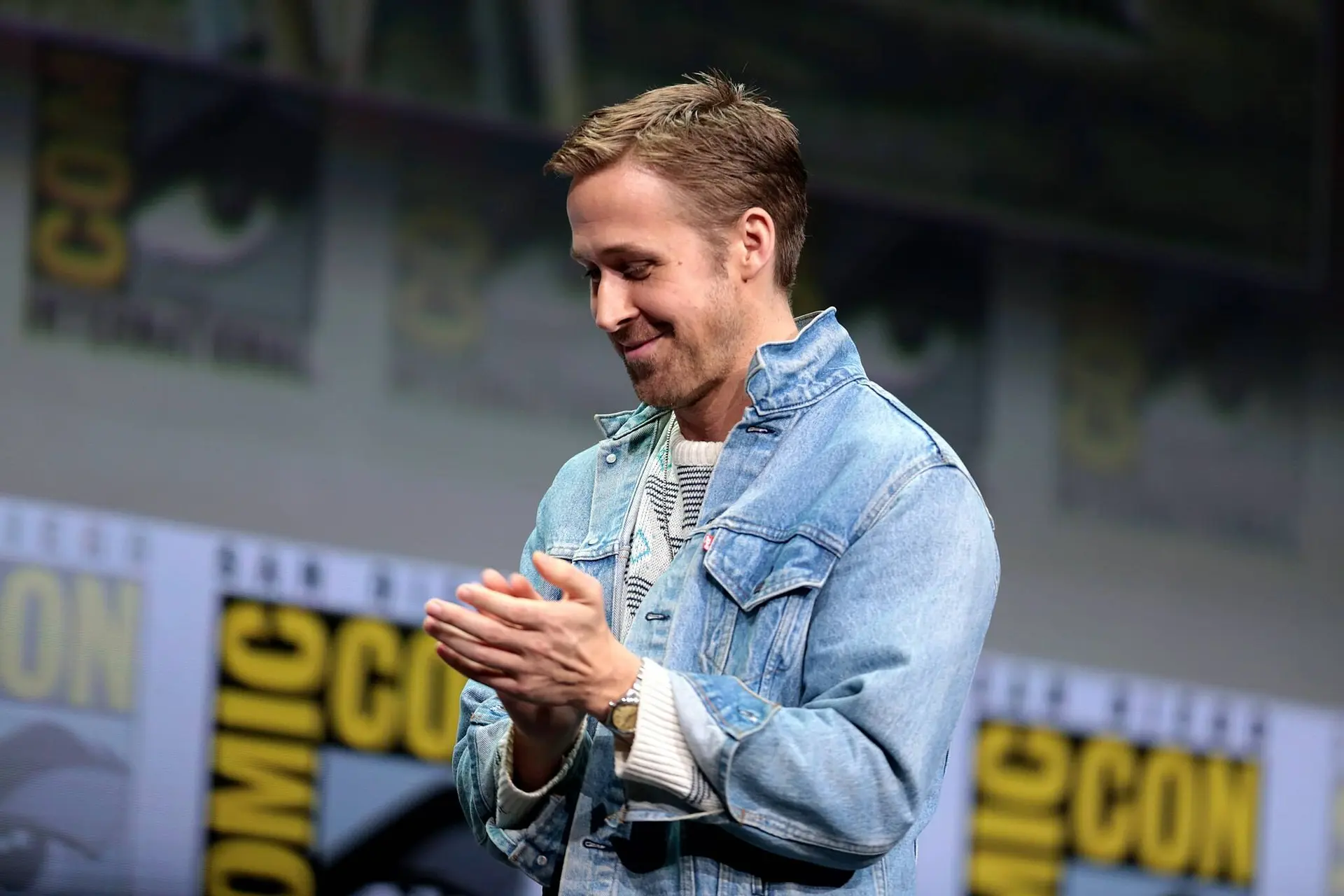 Regisseur Shawn Levy deelt eerste blik op Ryan Gosling in nieuw Star Wars-film 'Starfighter'