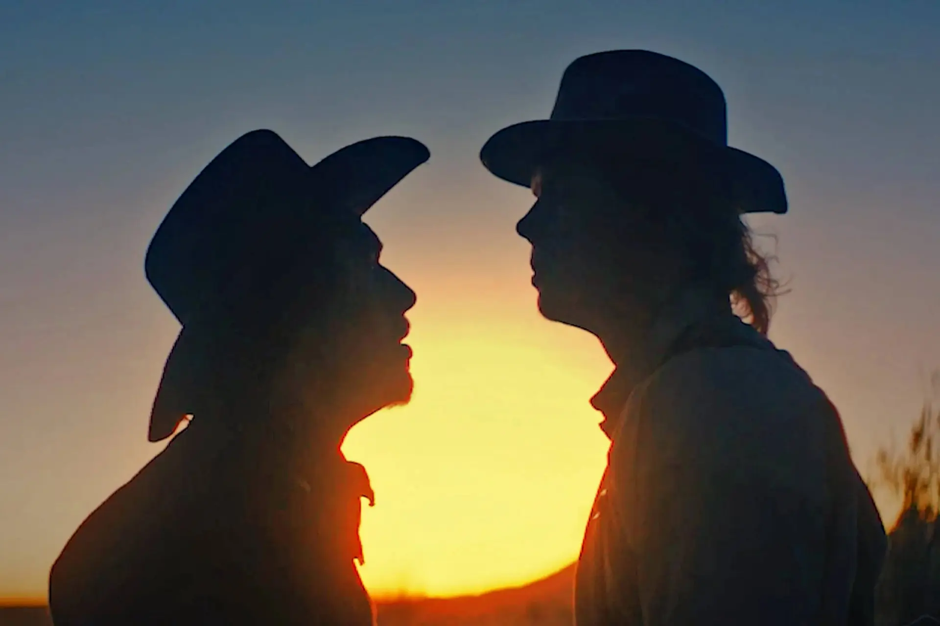 'The War Between' trailer: nieuwe western met 'Chicago Med'-acteur Damian Conrad-Davis