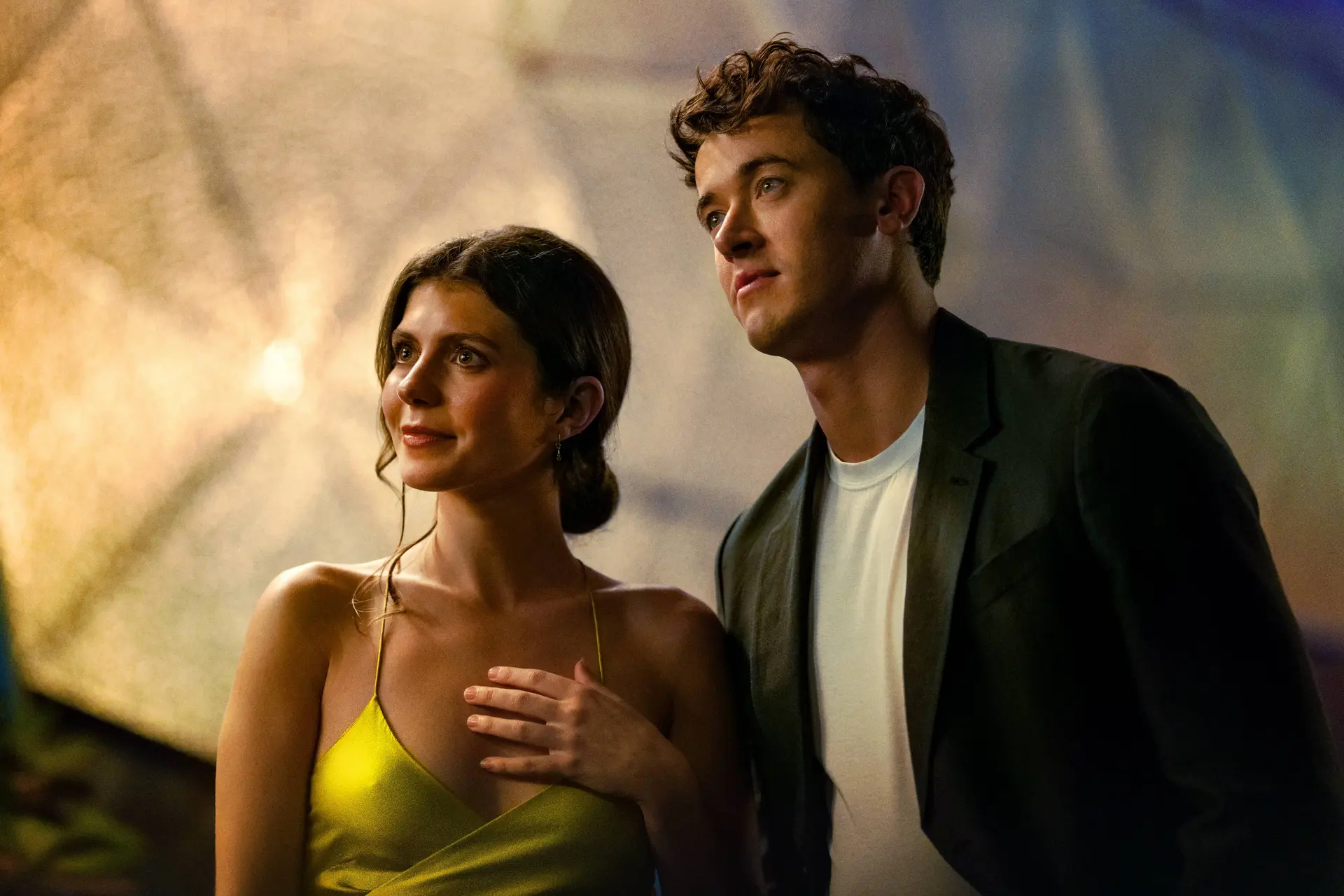 Netflix deelt de officiële trailer van 'People We Meet on Vacation' met Tom Blyth