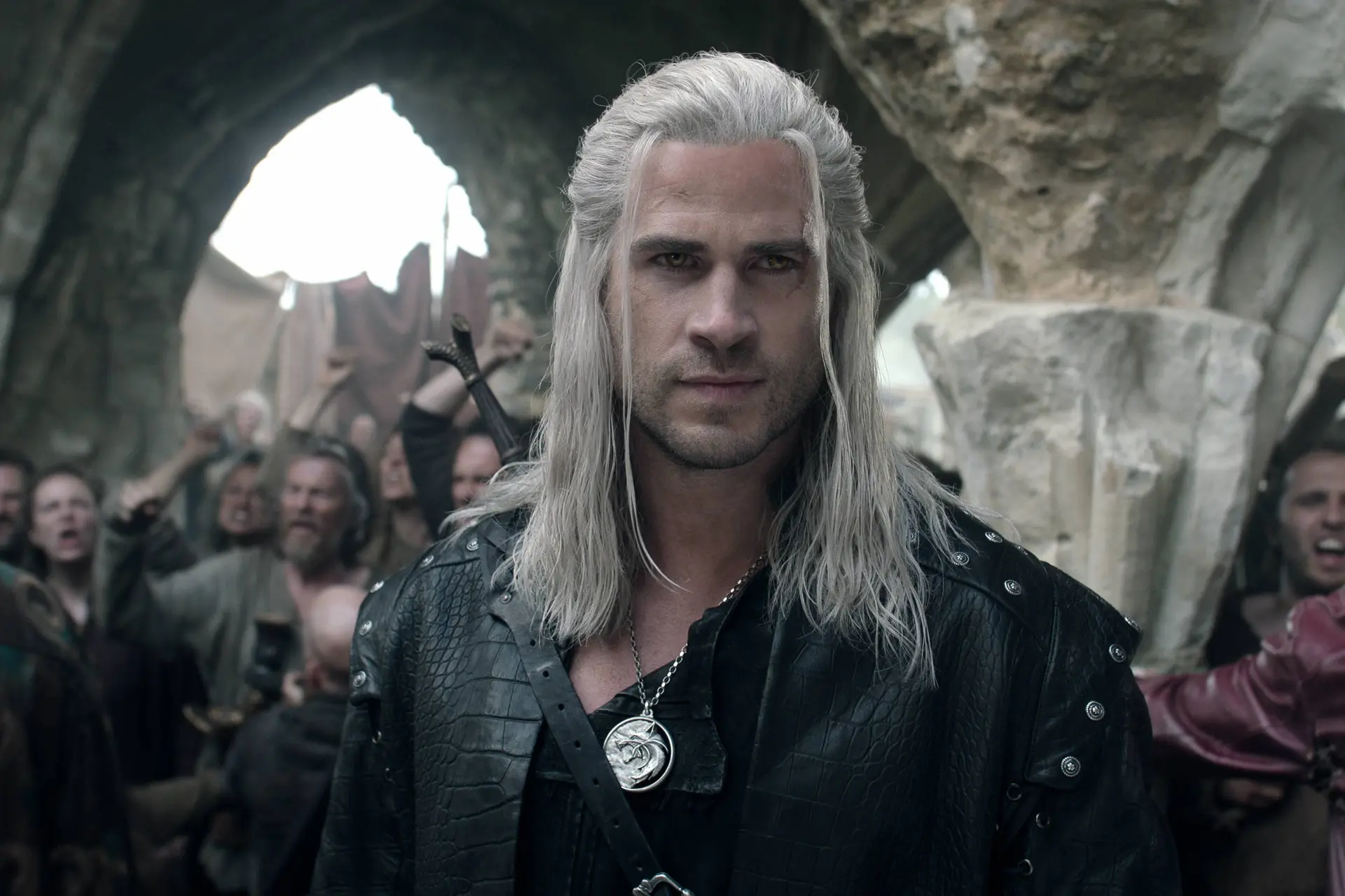 Liam Hemsworth is Geralt of Rivia in de officiële trailer van 'The Witcher' seizoen 4