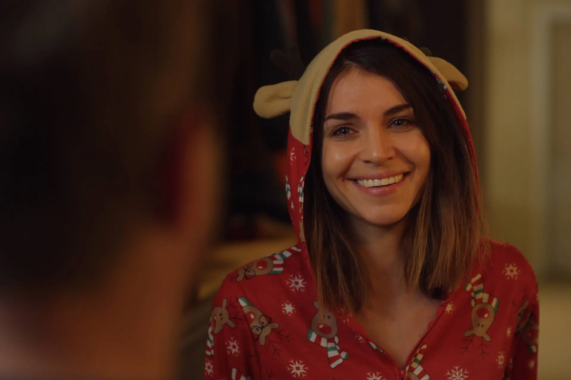 Netflix deelt officiële trailer van nieuw seizoen Noorse kerstserie 'Hjem til Jul'