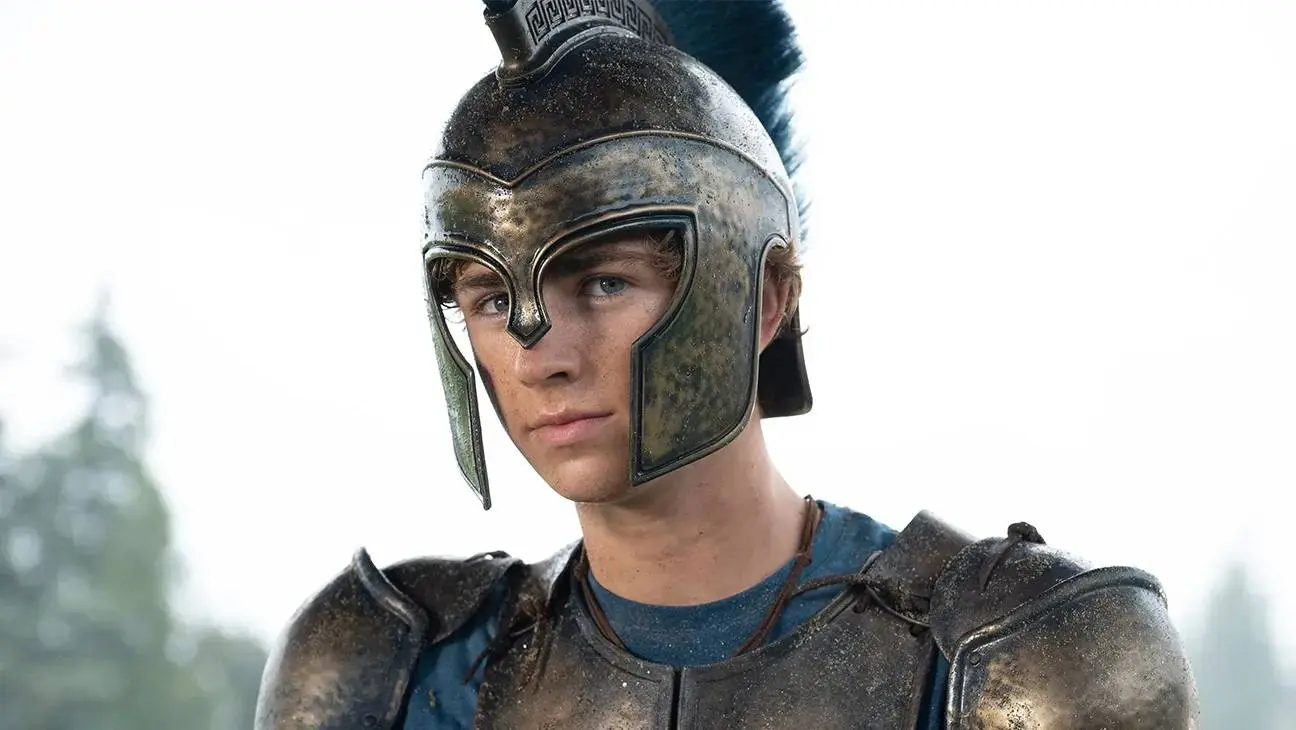 Disney+ deelt officiële trailer voor nieuw seizoen van 'Percy Jackson and the Olympians'
