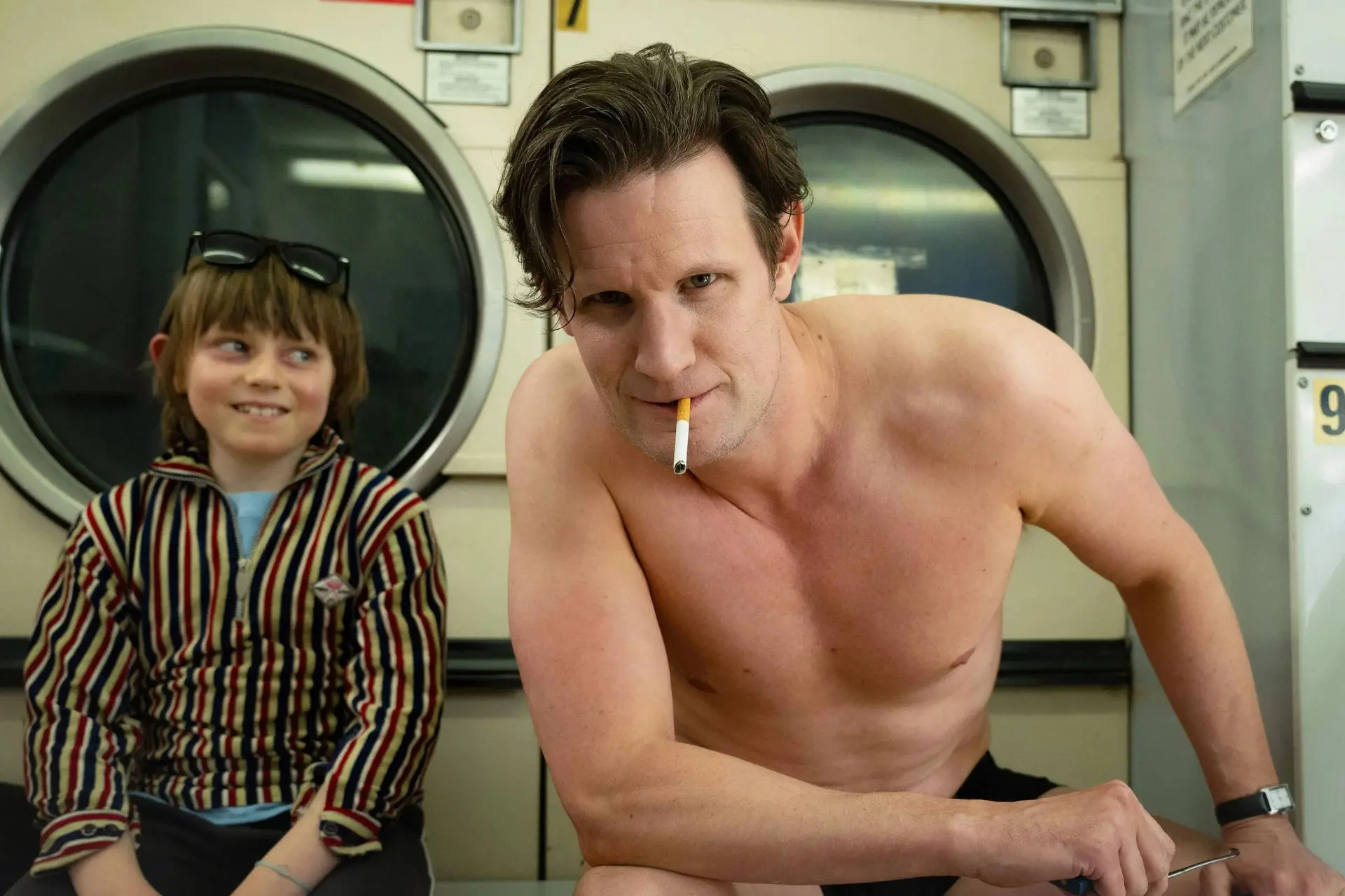 Nieuwe miniserie met 'House of the Dragon'-acteur Matt Smith vanaf vandaag te zien