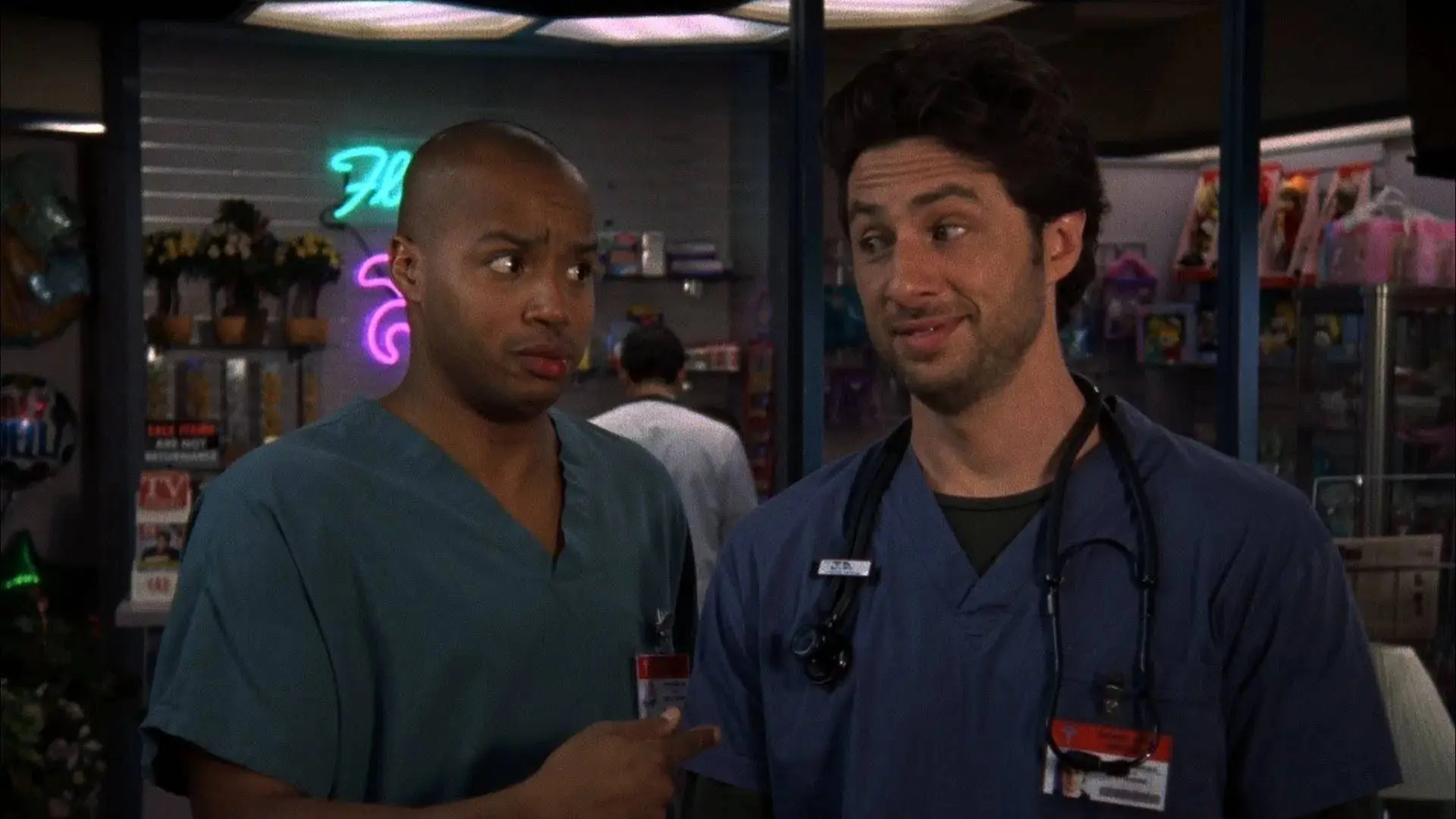 J.D. en Turk zijn terug in de officiële trailer van nieuwe 'Scrubs'-serie