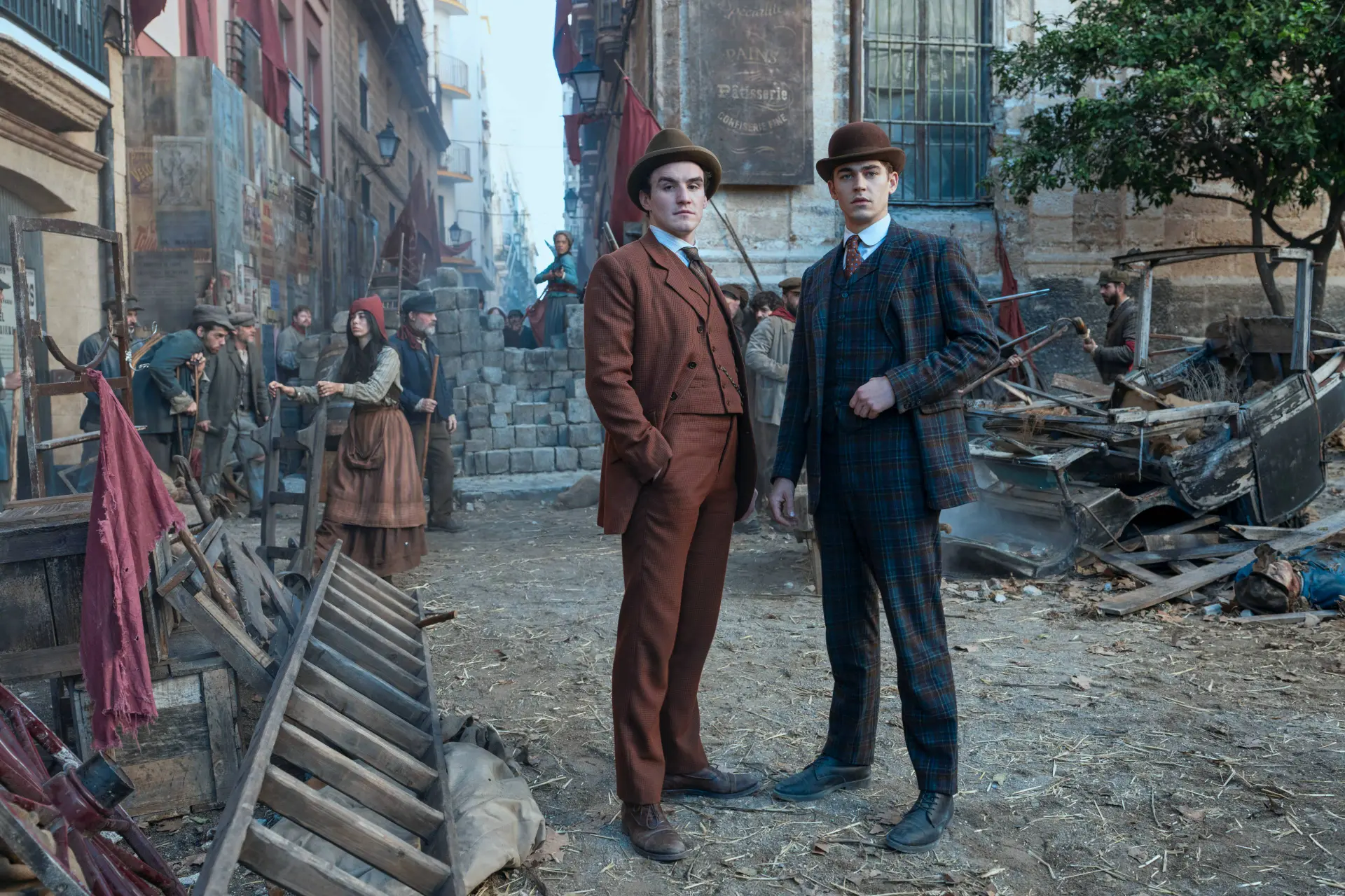 Prime Video deelt officiële trailer van nieuwe Guy Ritchie-serie 'Young Sherlock'