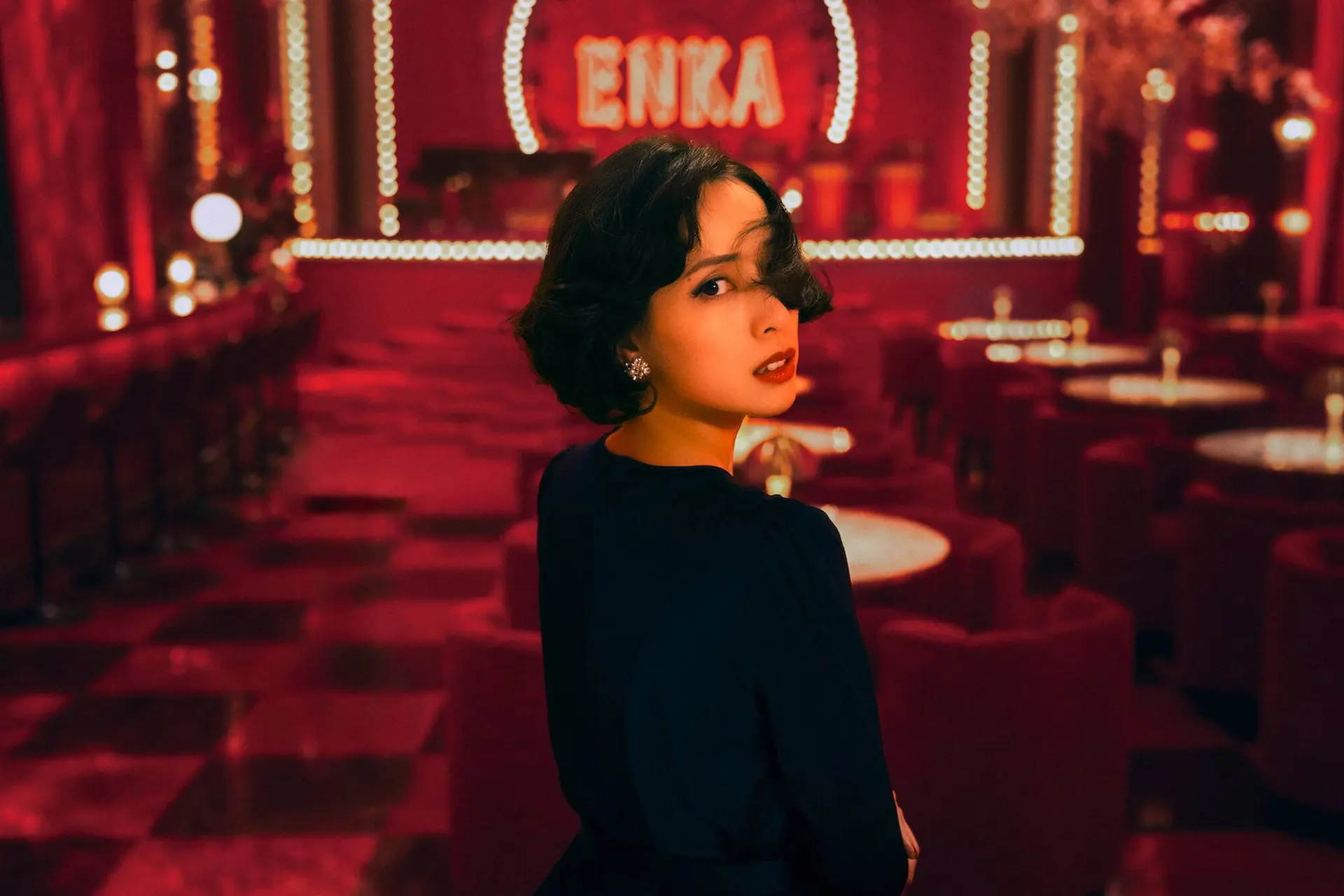 'Straight to Hell' trailer: gloednieuwe Netflix-serie vanaf april te streamen