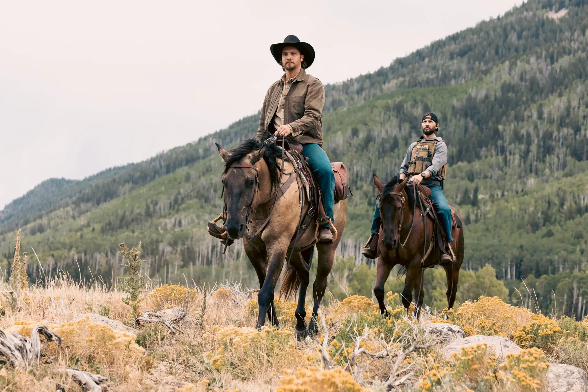 Nieuwe 'Yellowstone'-serie 'Marshals' met Luke Grimes vanaf vandaag te zien