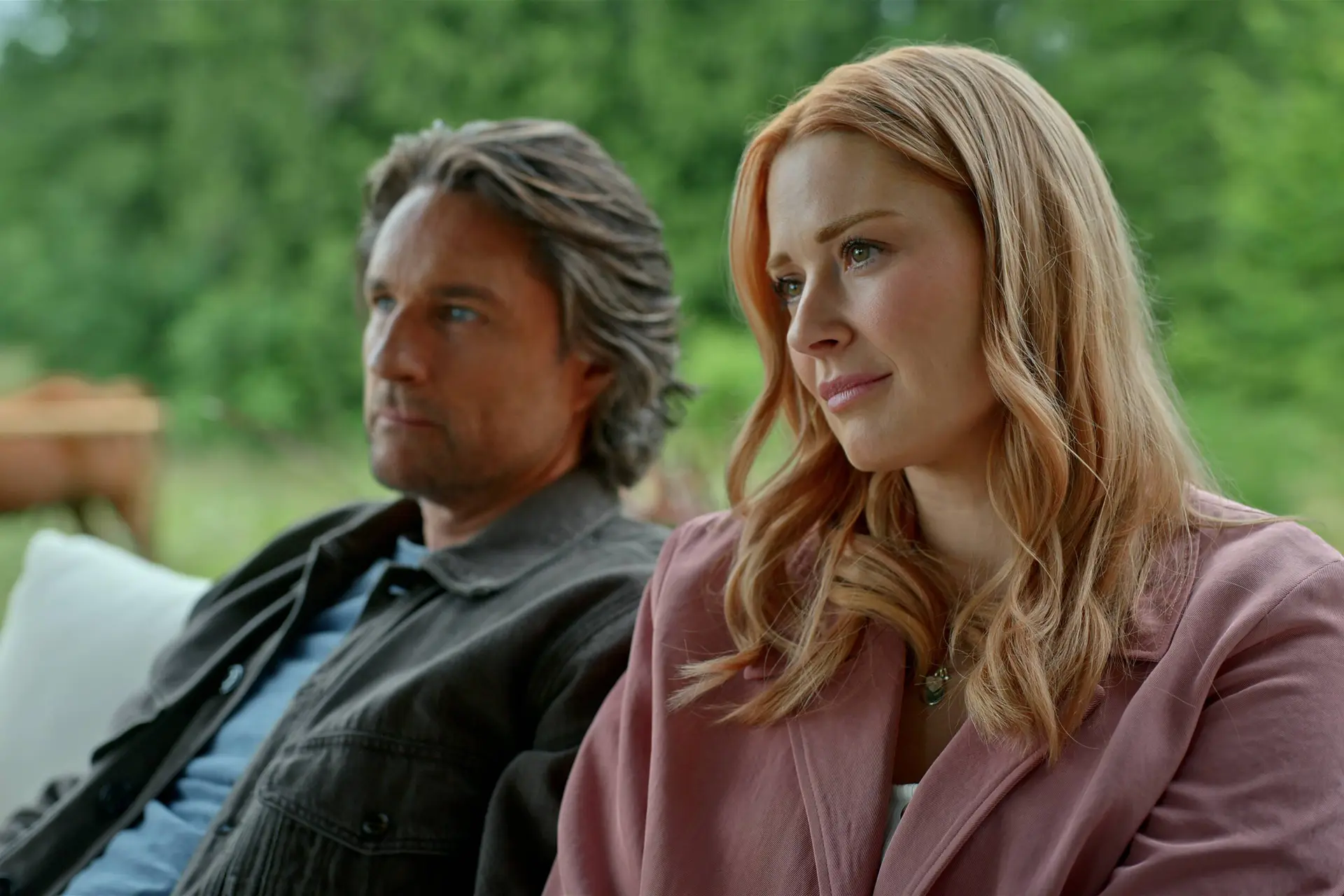 Mel en Jack beginnen aan een nieuw hoofdstuk in de trailer van 'Virgin River' seizoen 7