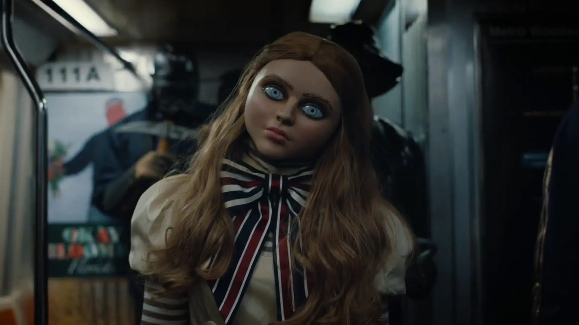 Niets blijft overeind in brutale eerste trailer van 'Scary Movie 6'