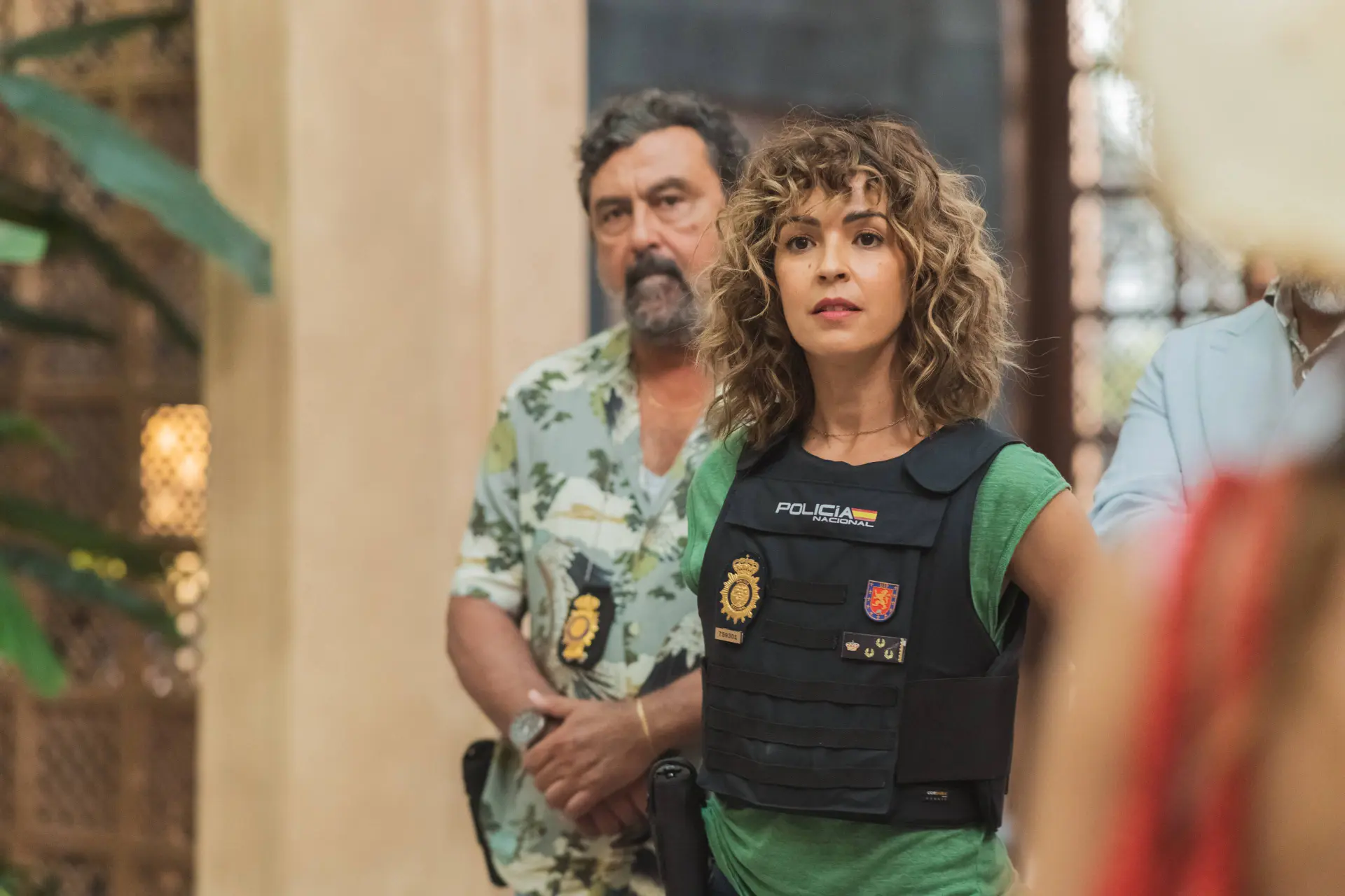 Netflix deelt eerste beelden én releasedatum van nieuwe thrillerserie 'Oasis'