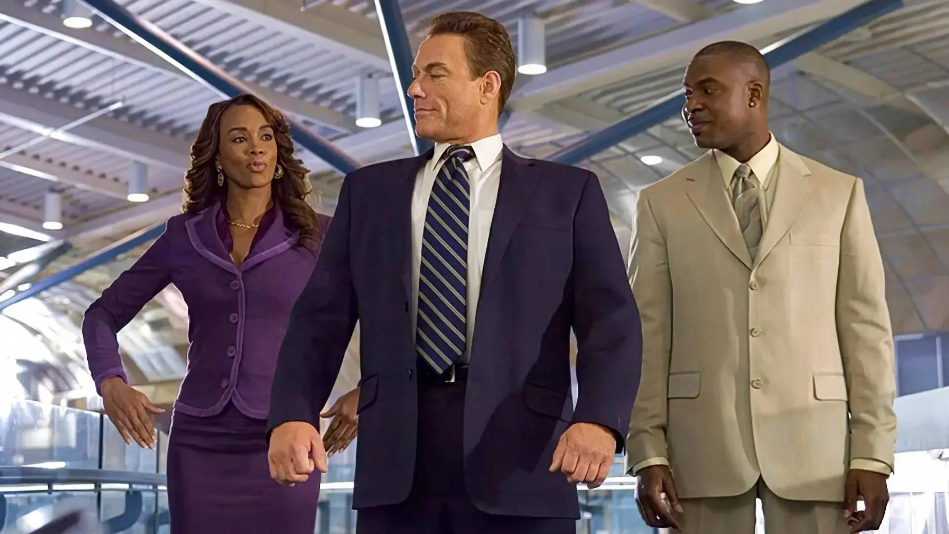 Jean-Claude Van Damme knokt zich een weg naar Netflix met deze stevige actiefilm