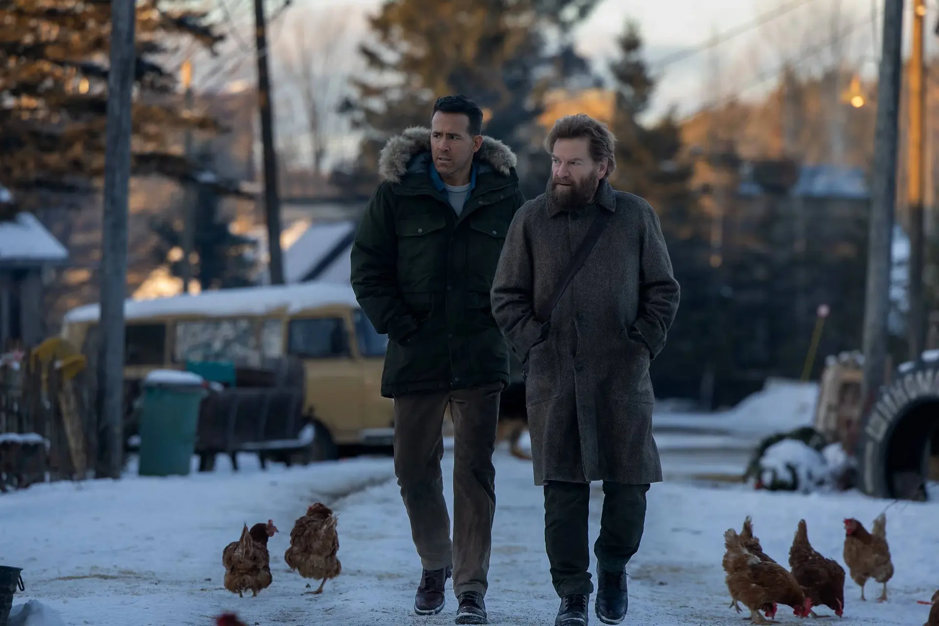 Ryan Reynolds knalt vandaag de huiskamers binnen met deze knotsgekke actiefilm