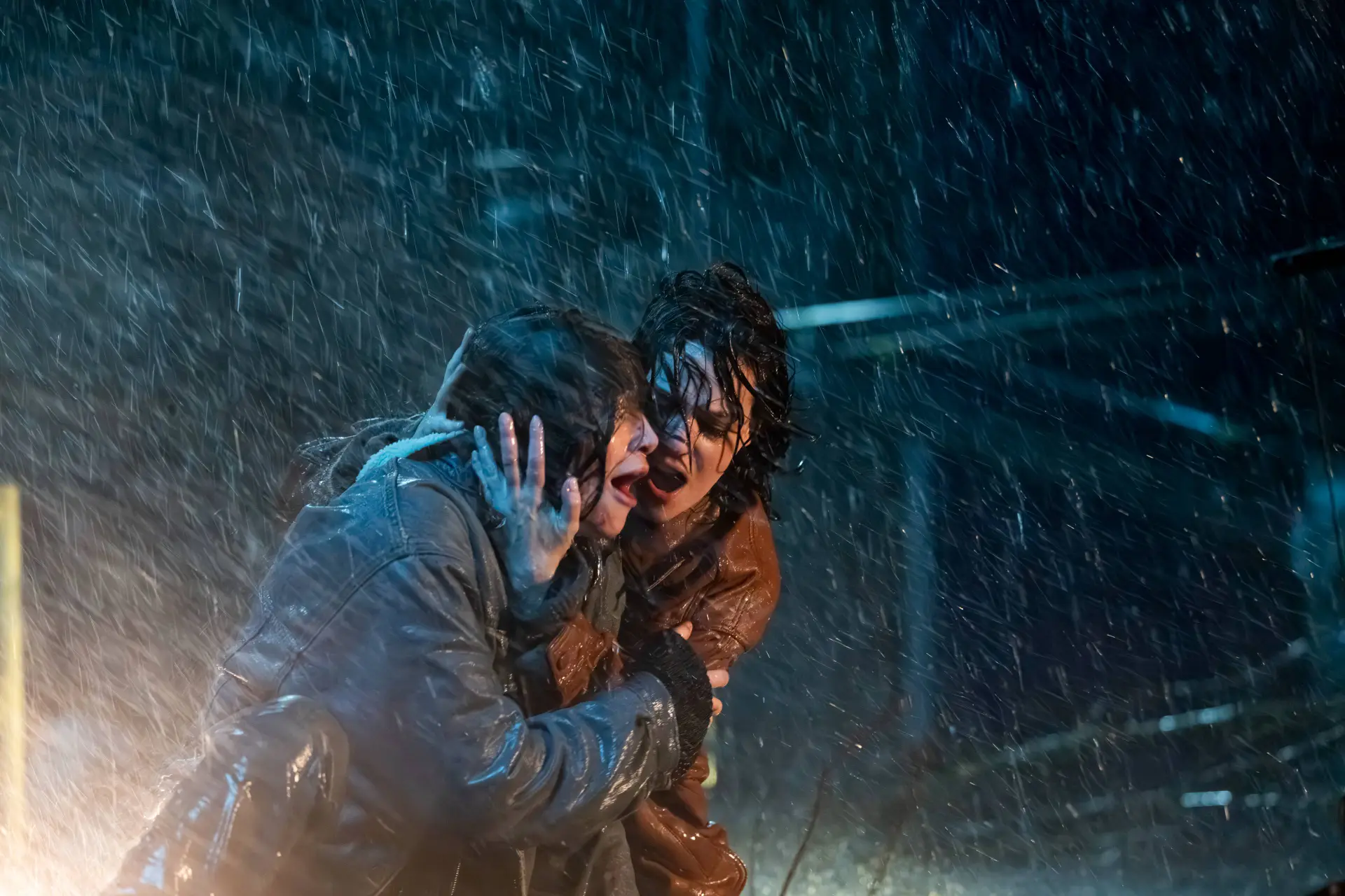 Tempête l Clara Pacini & Roxane Mesquida l © Nicolas Velter