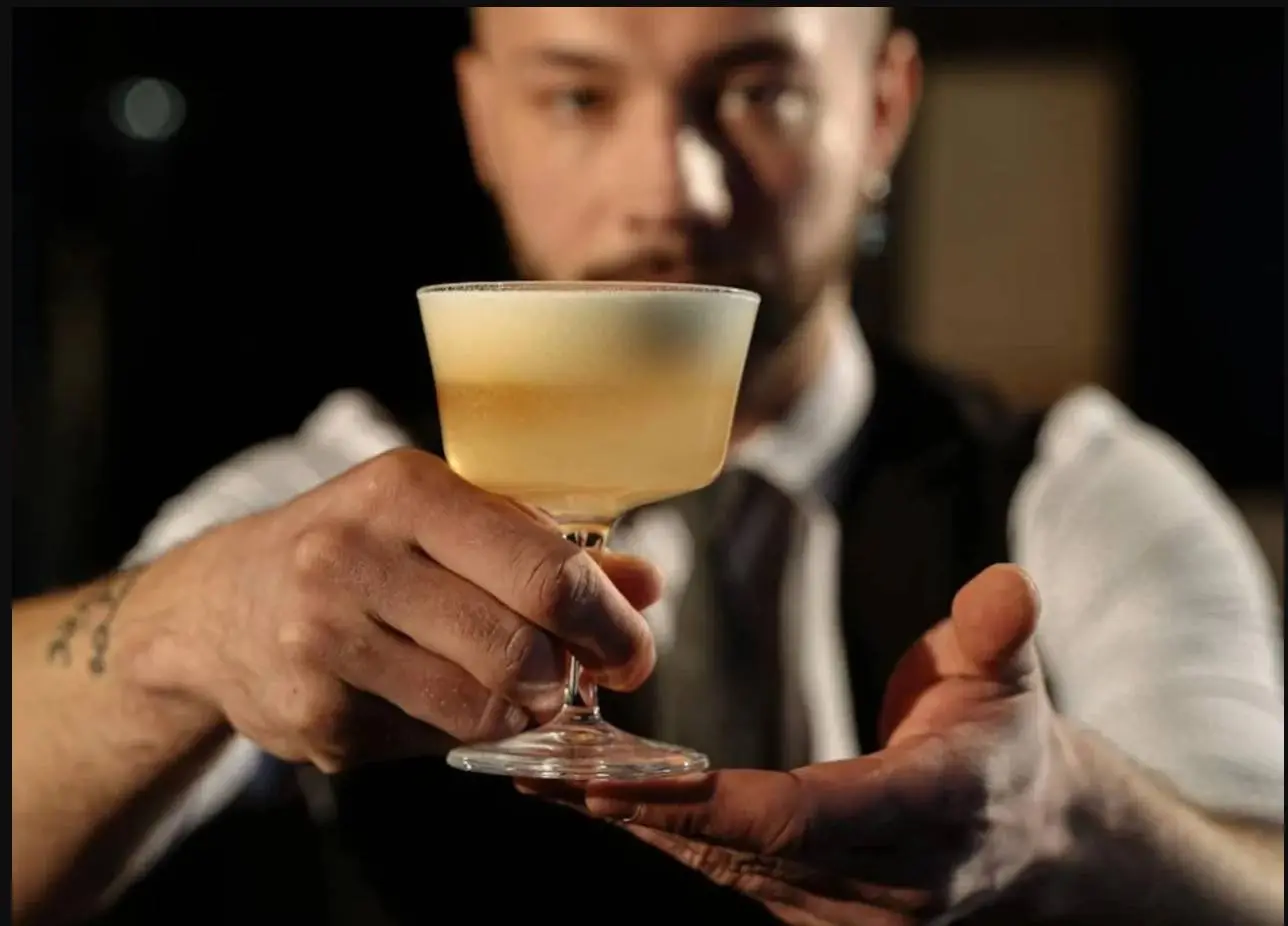 Merchant hotel in Belfast lanceert ‘levensveranderende’ cocktail met bizarre prijs